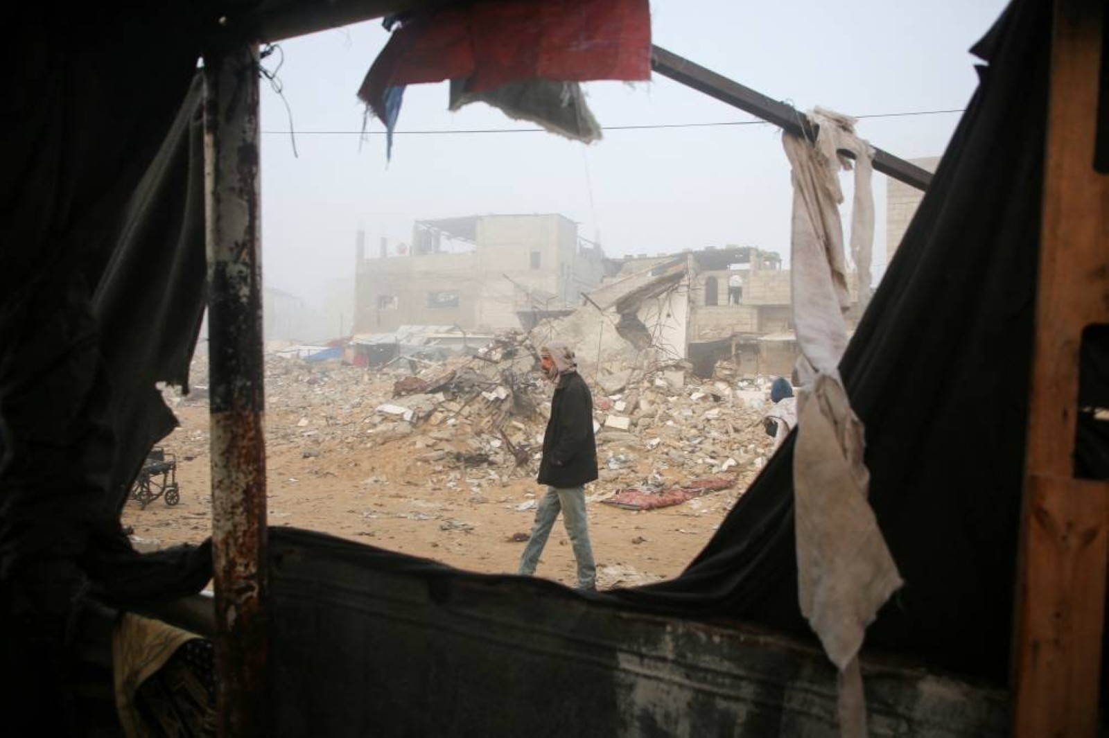 Israel ‘set to approve’ Gaza ceasefire, hostage deal