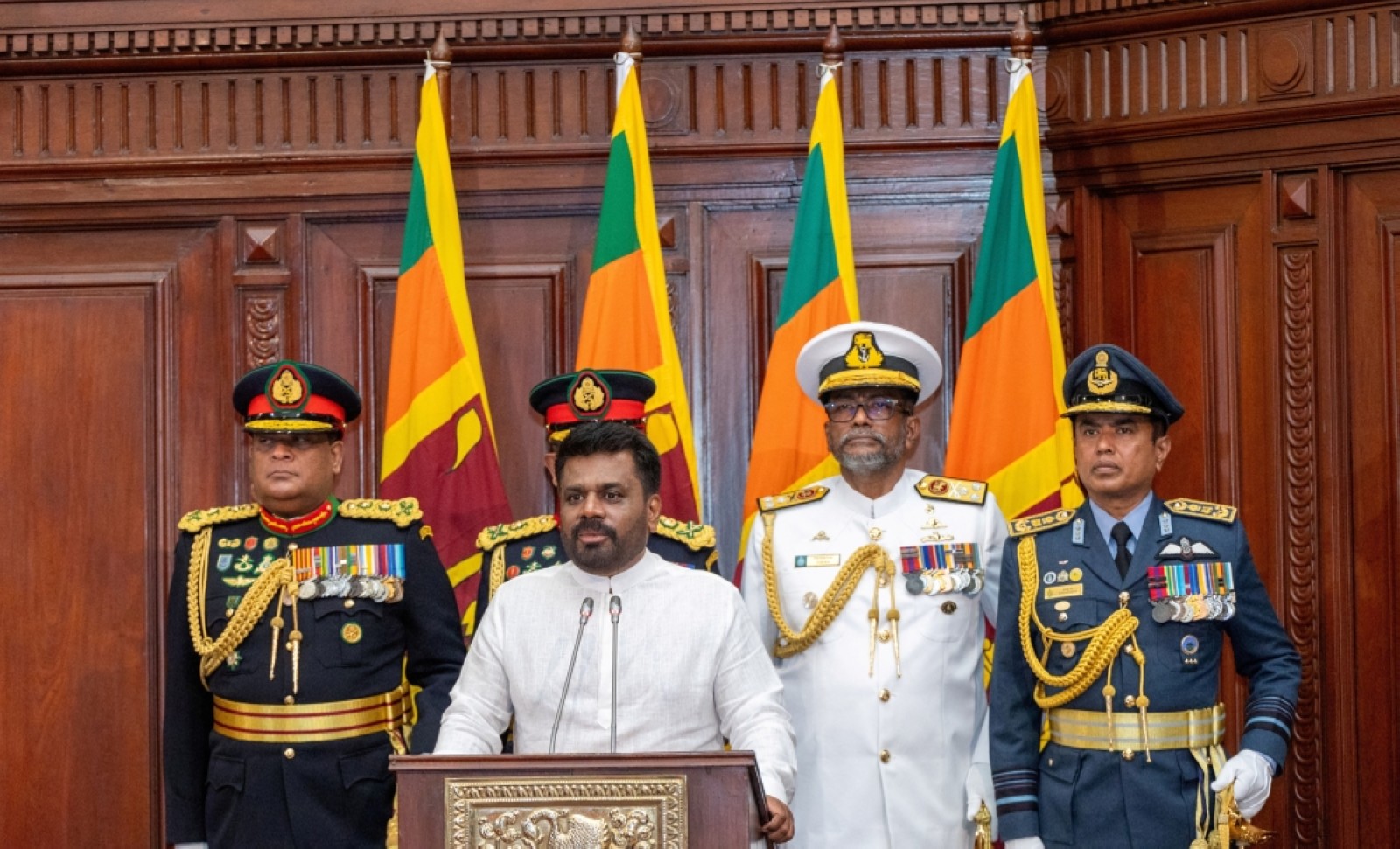 Sri Lanka’s ex-presidents told to vacate luxury mansions