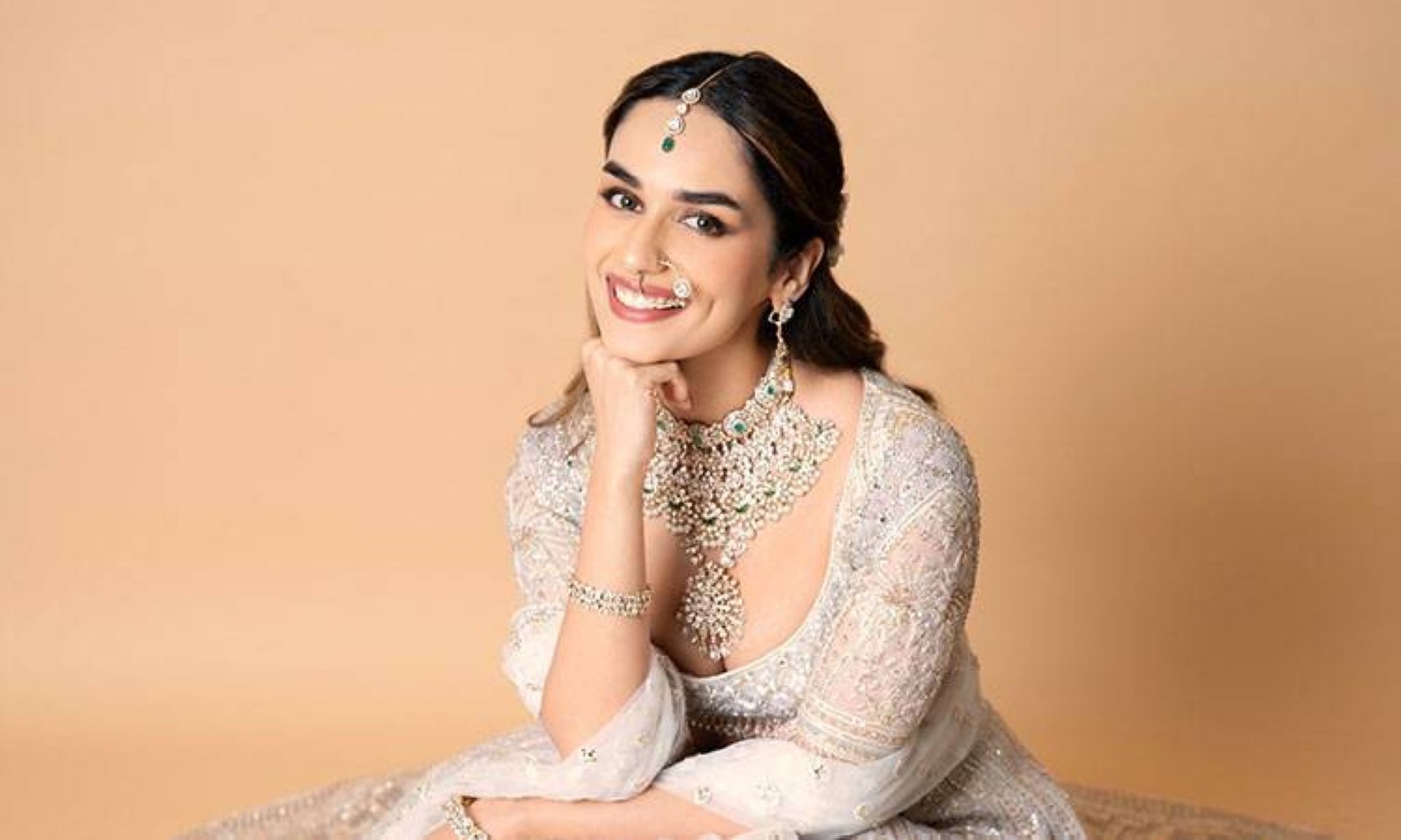 Bollywood diva Manushi Chhillar shares special dish her mom cooks for her