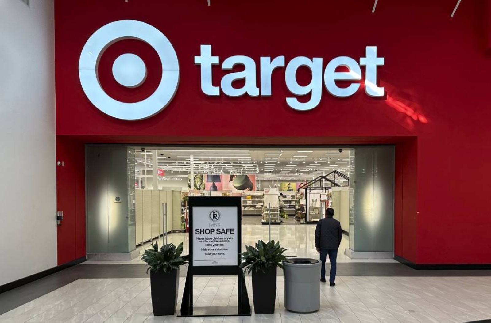 Target ends diversity plan amid Trump order