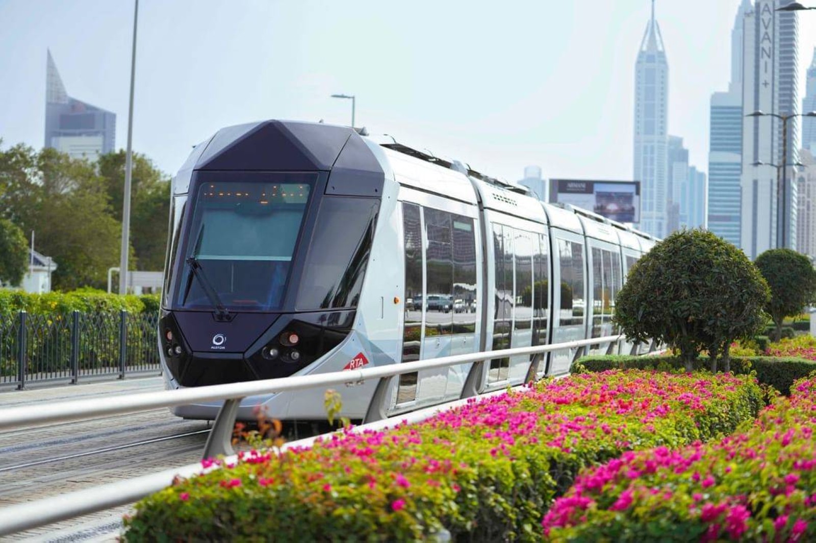 747 million people used Dubai transport services in 2024