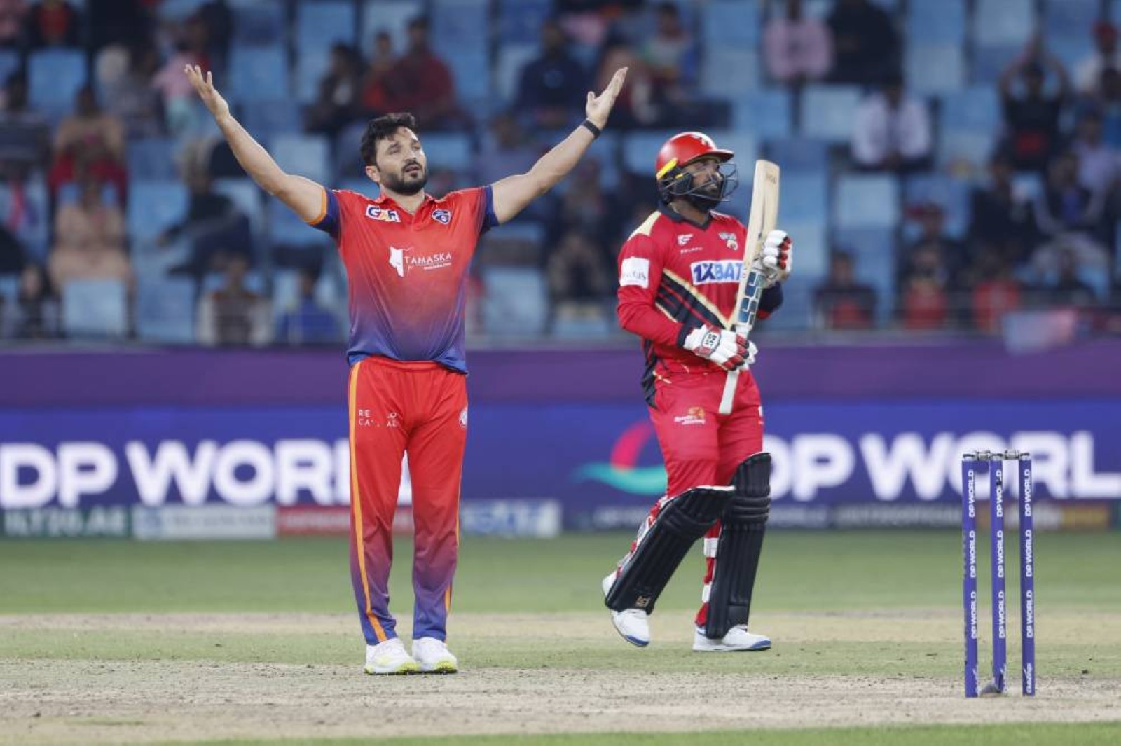 Gulbadin and Billing star as Capitals enter ILT20 final