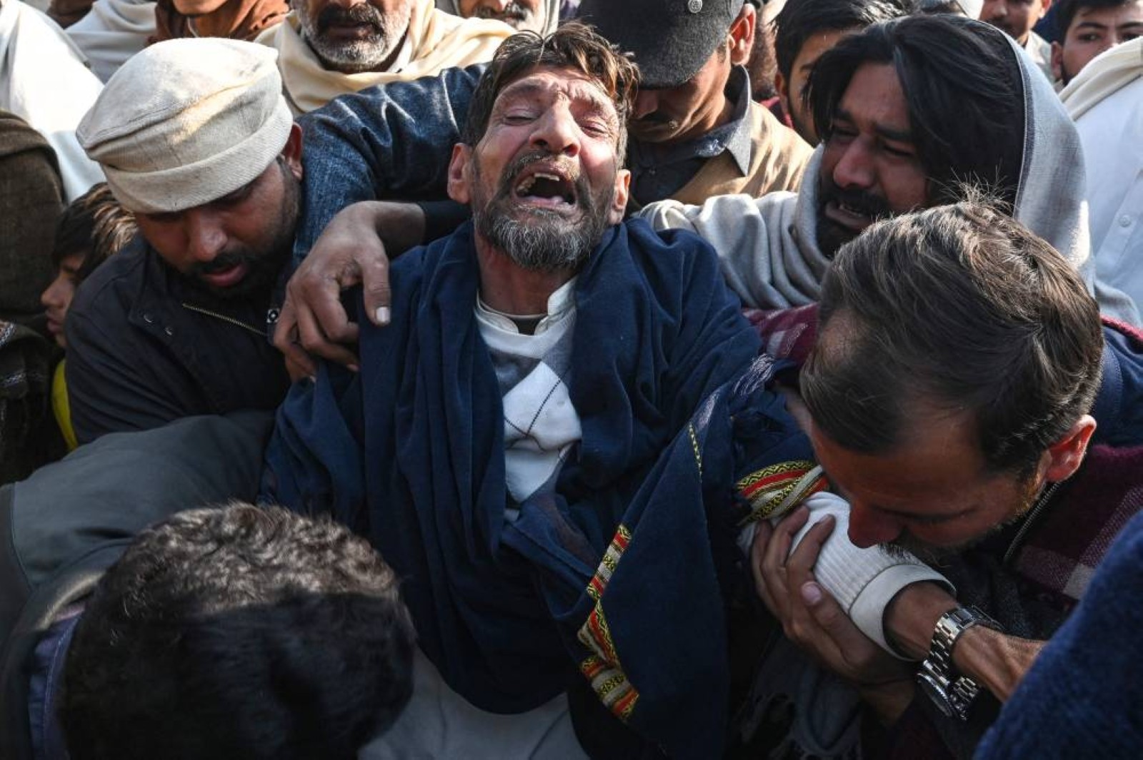 Bodies of 4 Pakistanis who died on a migrant boat journey off West Africa return home for burial