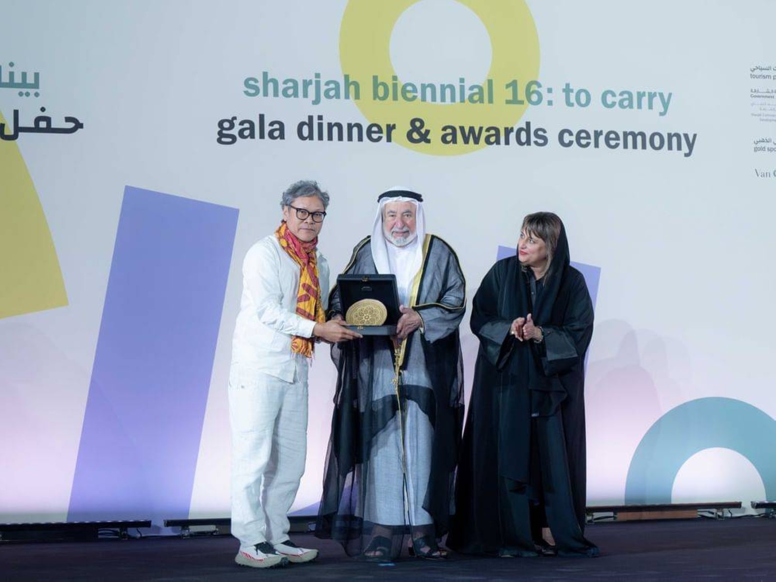 Sheikh Sultan honours winners of 16th Sharjah Biennial