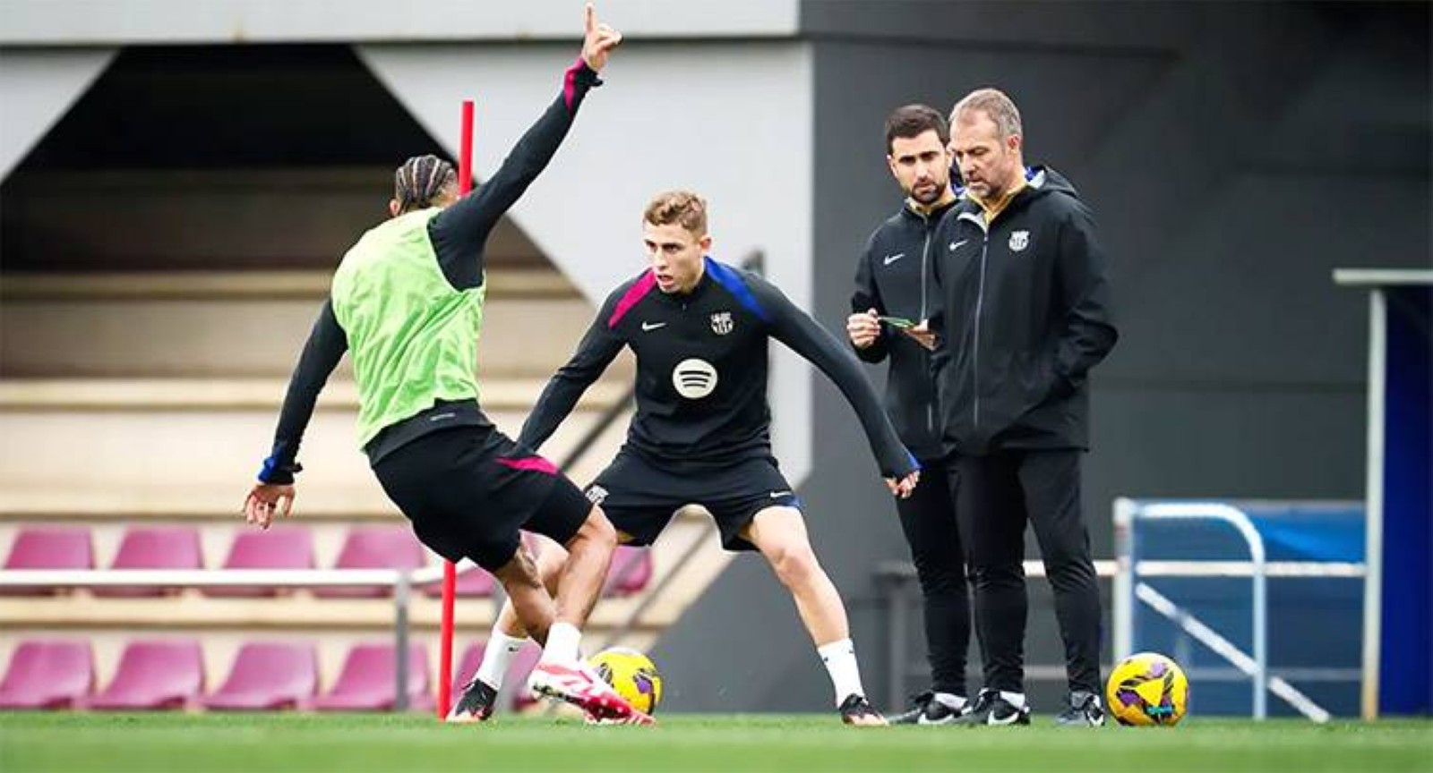 Barca look to strengthen La Liga lead in clash against Las Palmas