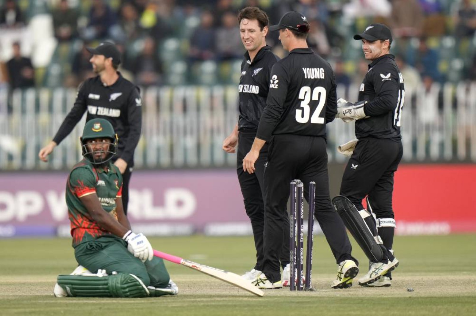 Ravindra ton powers New Zealand into Champions Trophy semis, hosts Pakistan out