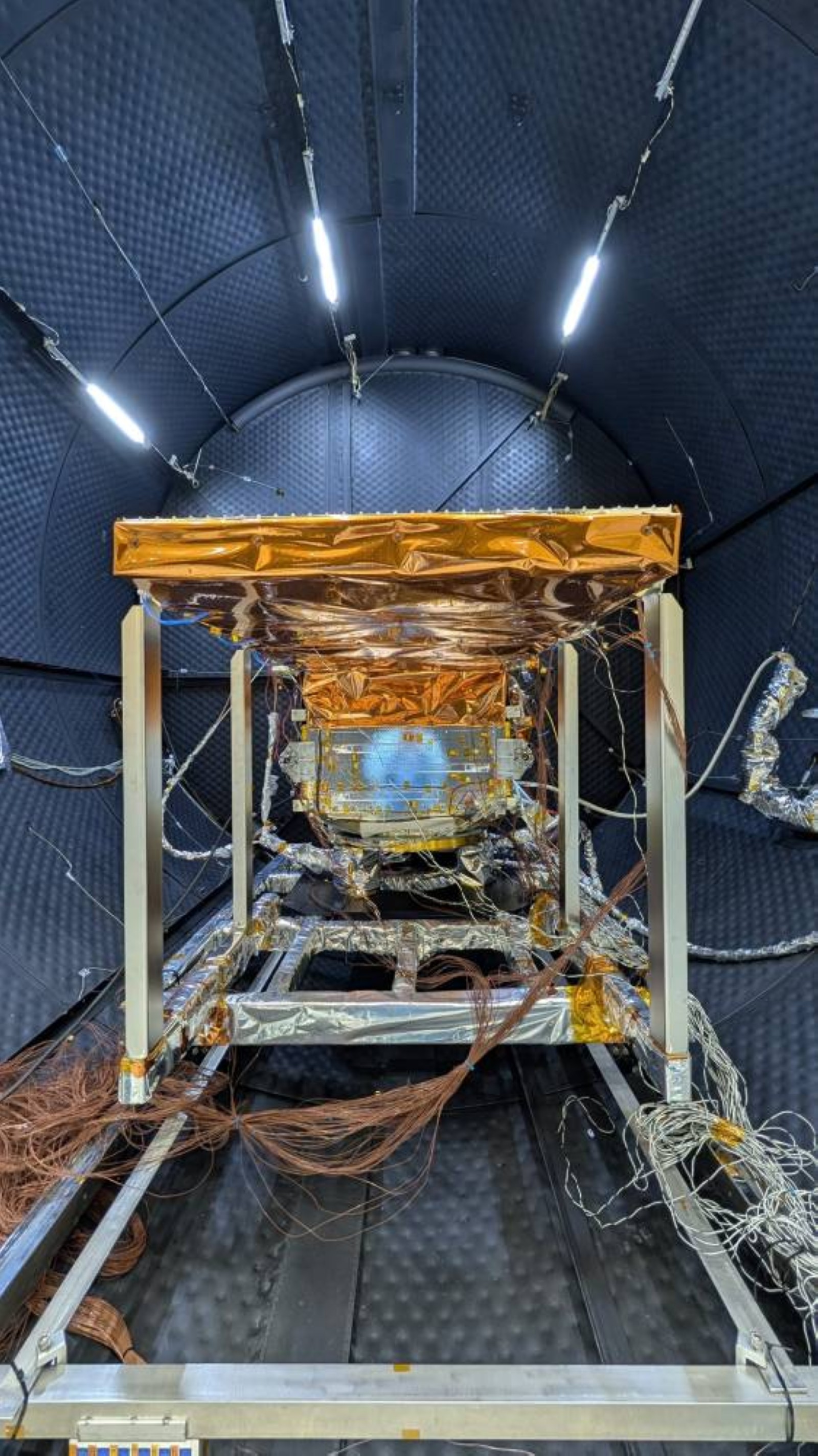 Sheikh Hamdan announces completion of Etihad-SAT