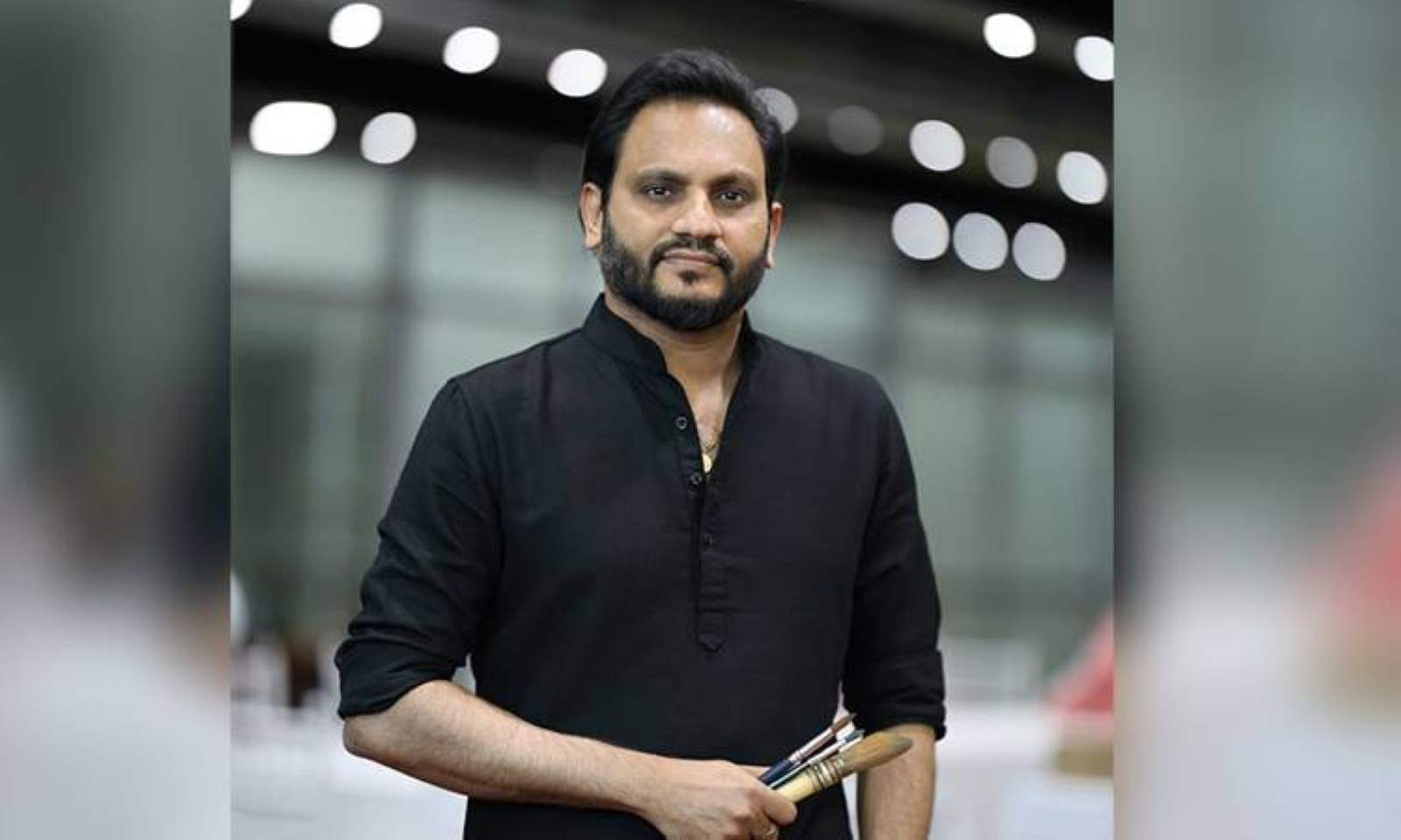 Call of art, pull of Emirates: Kiran Kumar synergises his twin loves