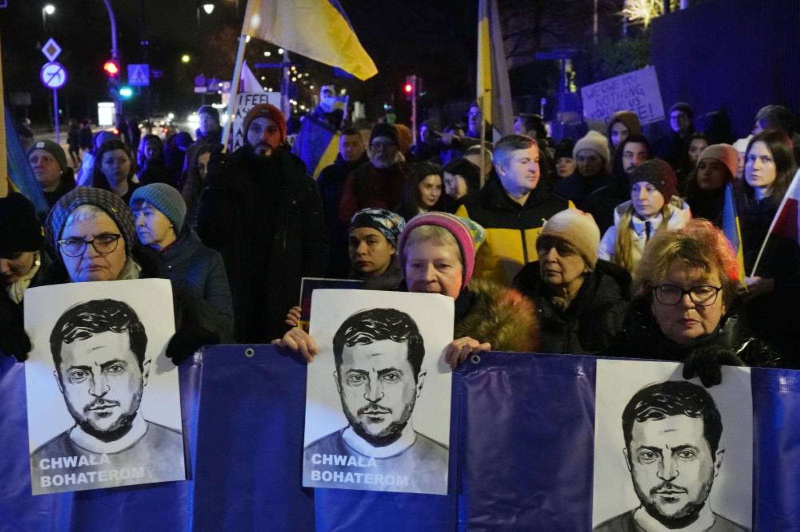 Trump stops all US military aid to Ukraine