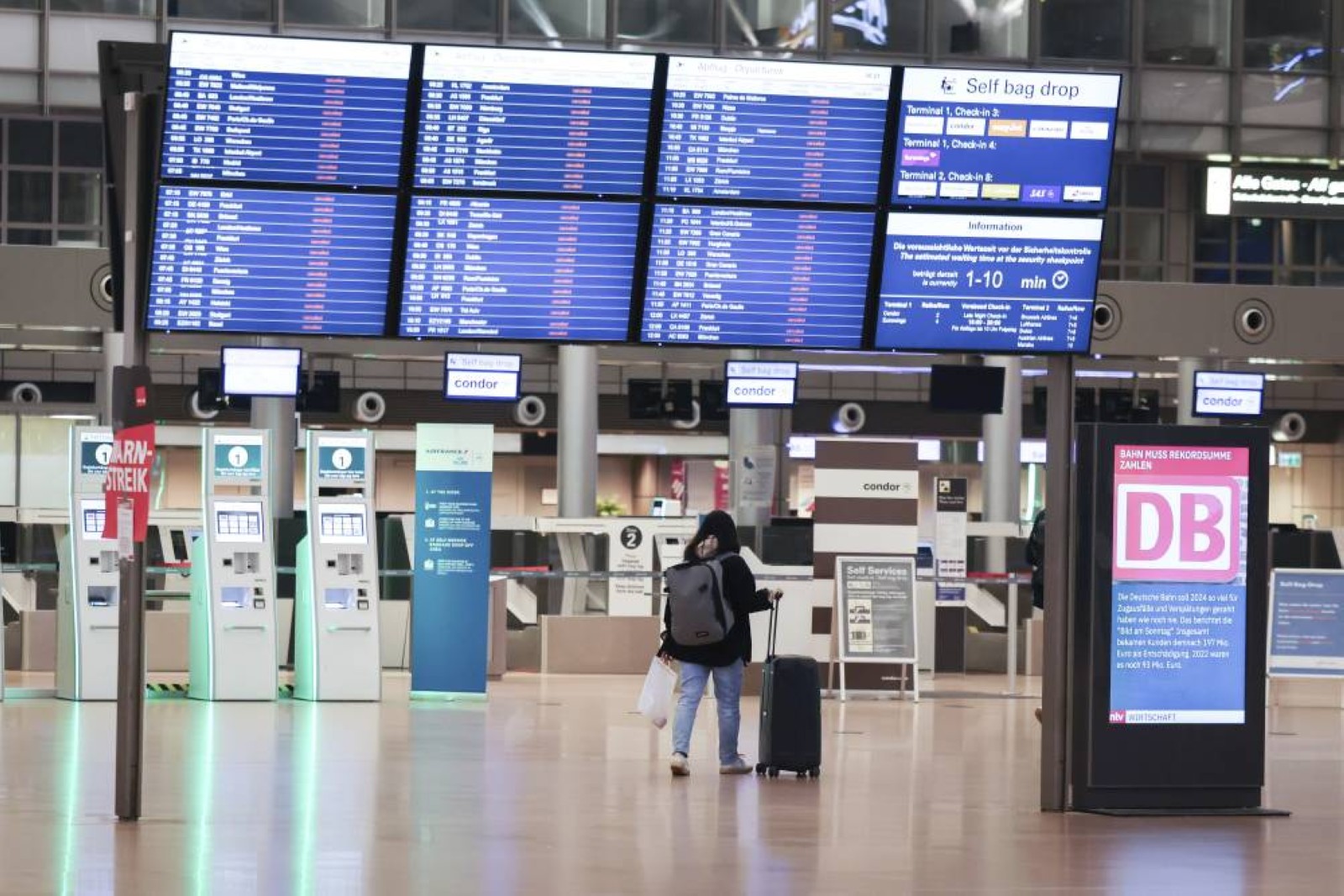 Flight cancellations at Germany's Hamburg Airport affect more than 40,000 passengers after strike