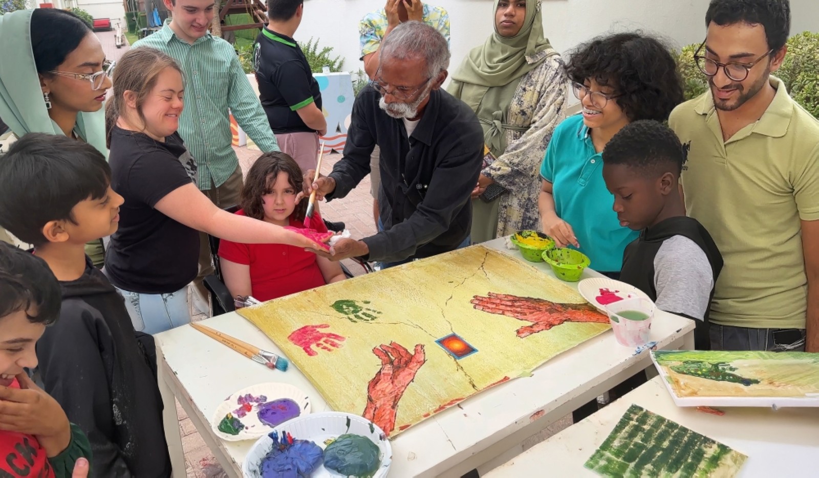 A family of artists is a picture of service