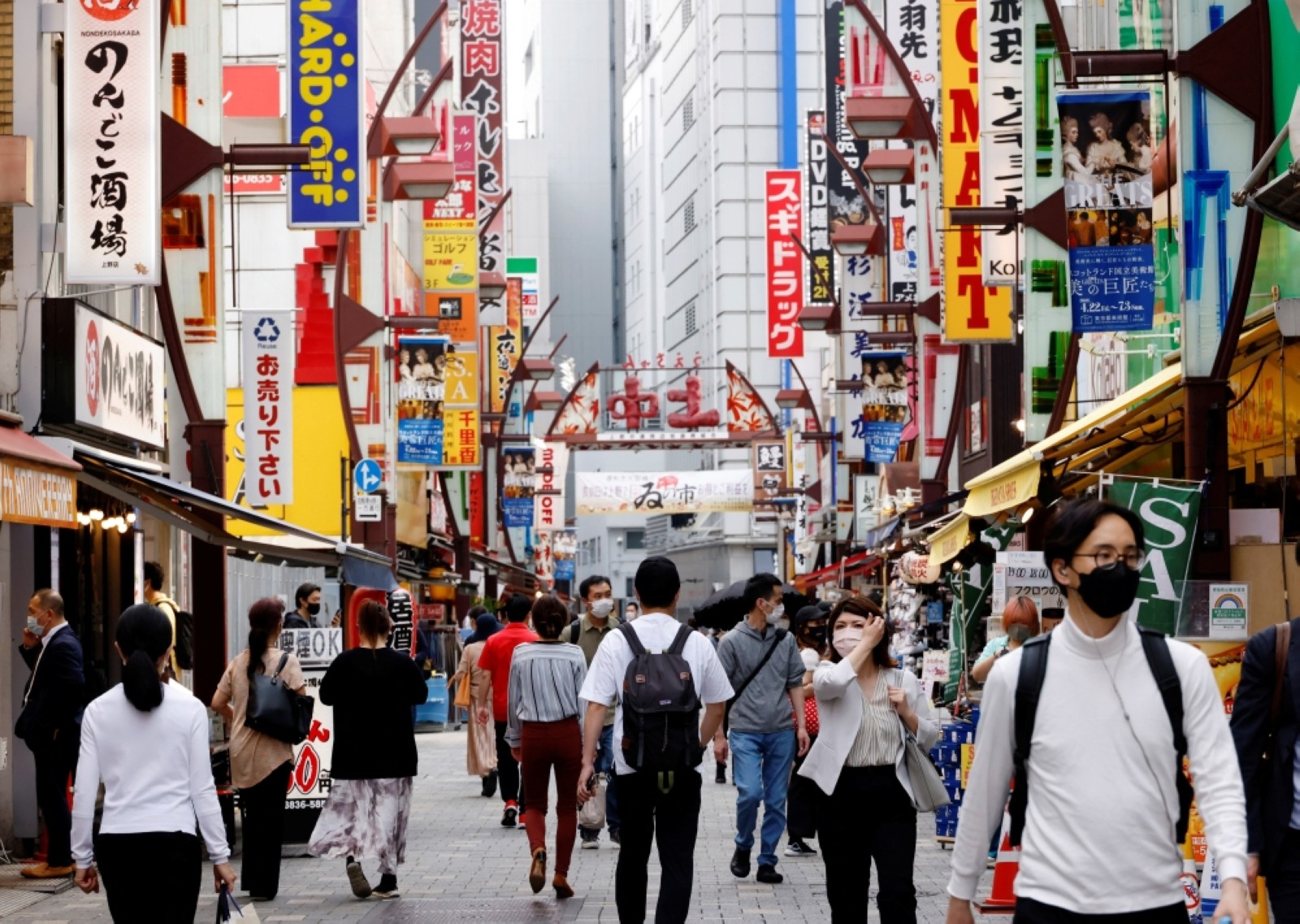 Japan says economy is recovering, but flags risks from Trump policies
