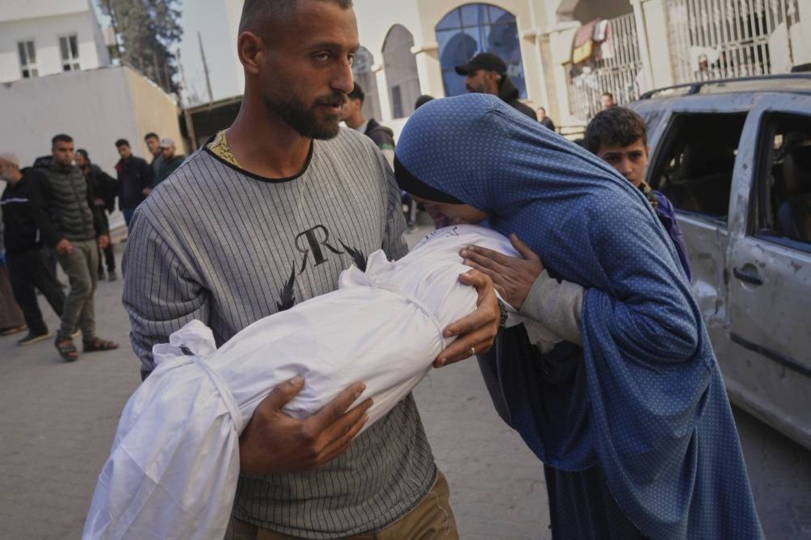 At least 25 Palestinians killed in Gaza strikes