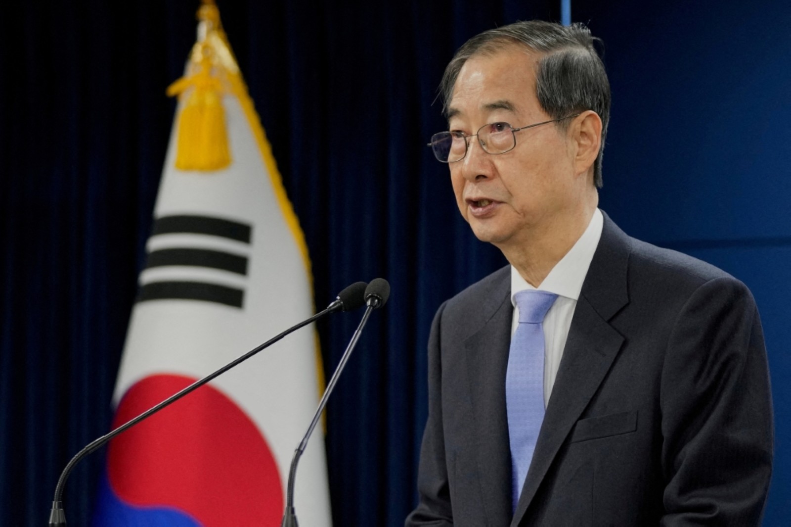 Korean PM reinstated as acting president