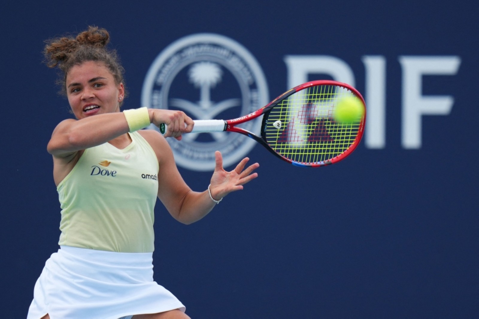 De Minaur ends Fonseca challenge, Zverev marches on as Paolini and Raducanu advance