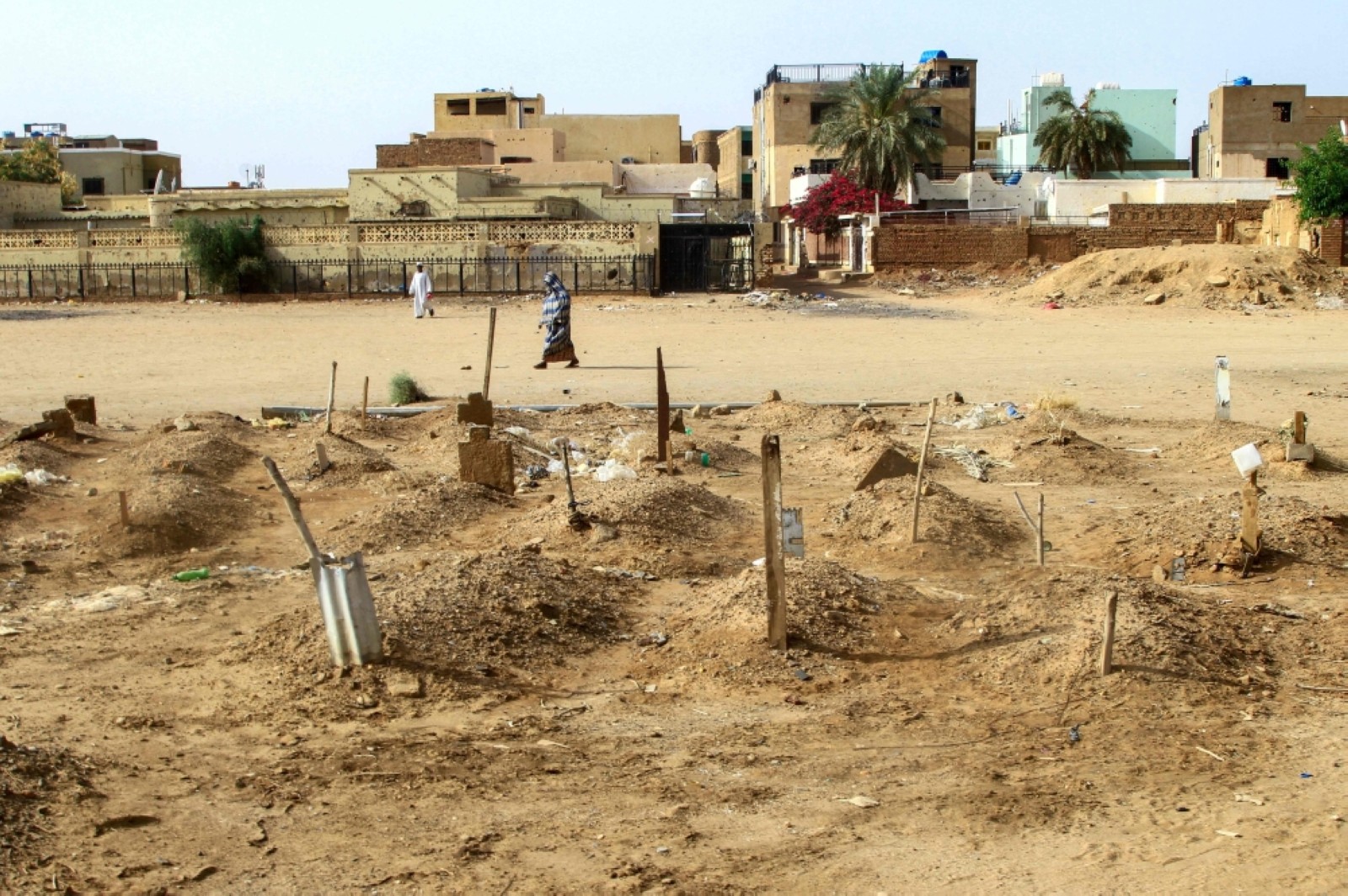Sudan’s war leaves dead without graves