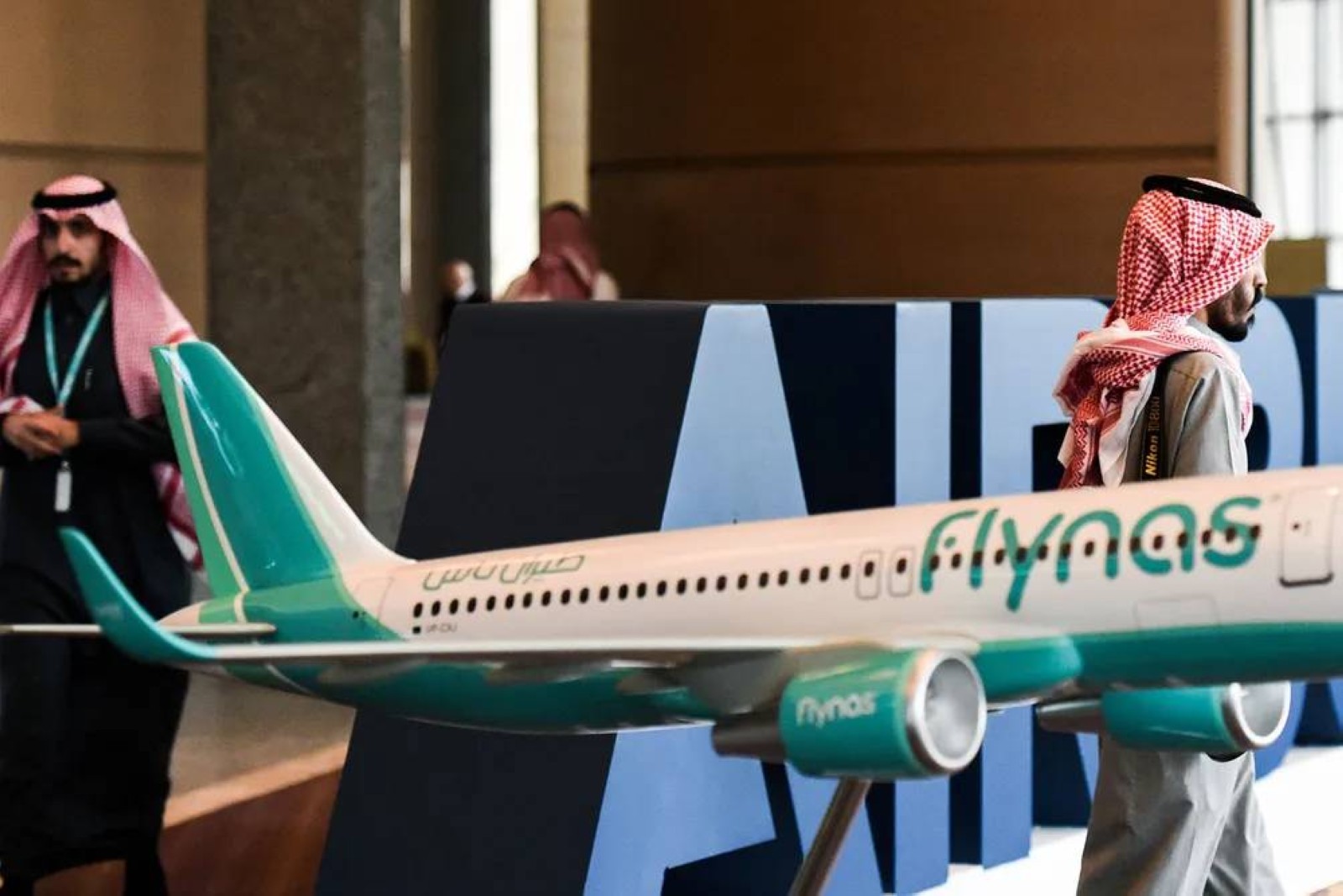 Saudi budget airline flynas to sell 30% stake