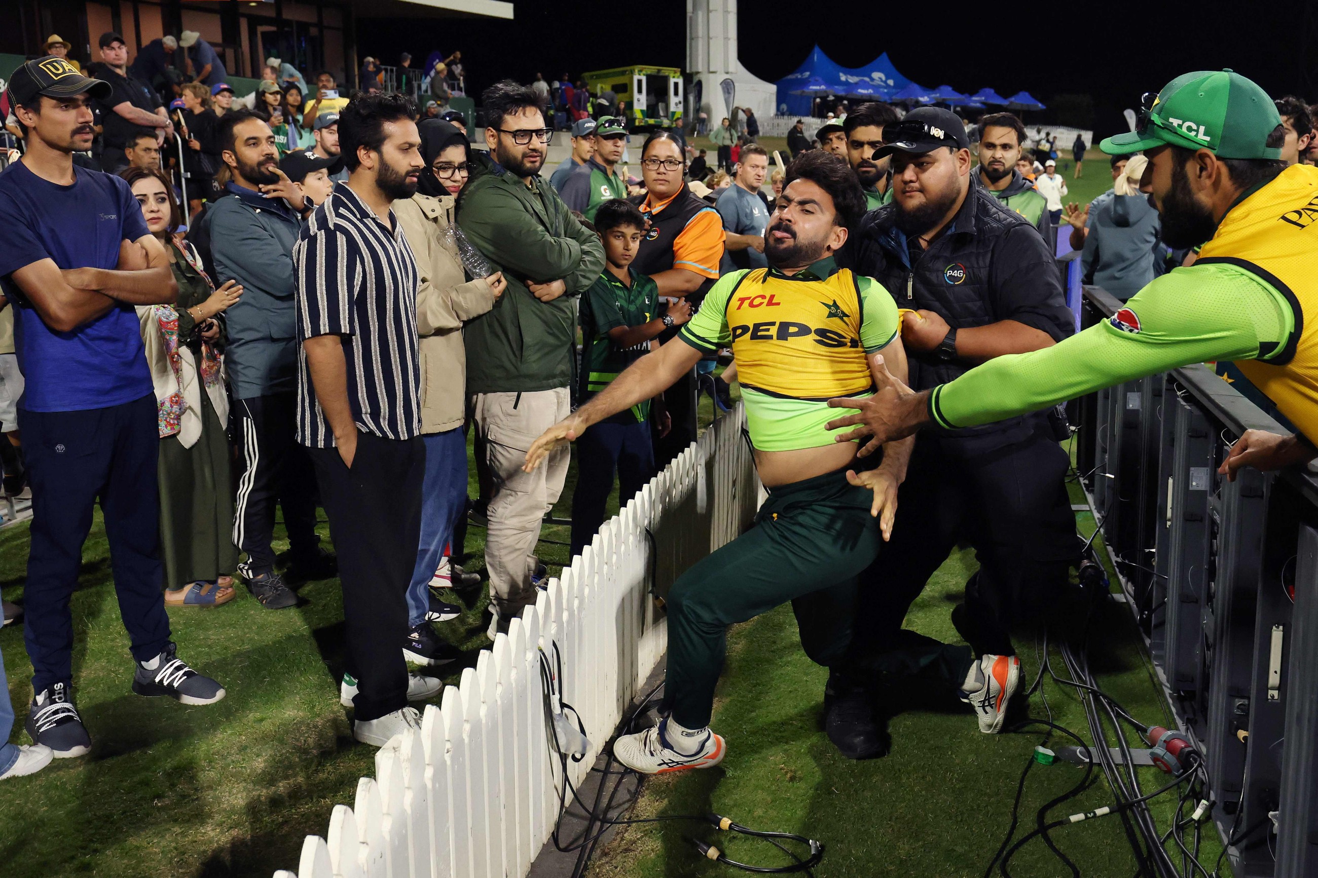 Pakistan claims Afghan spectators verbally abused its players in New Zealand
