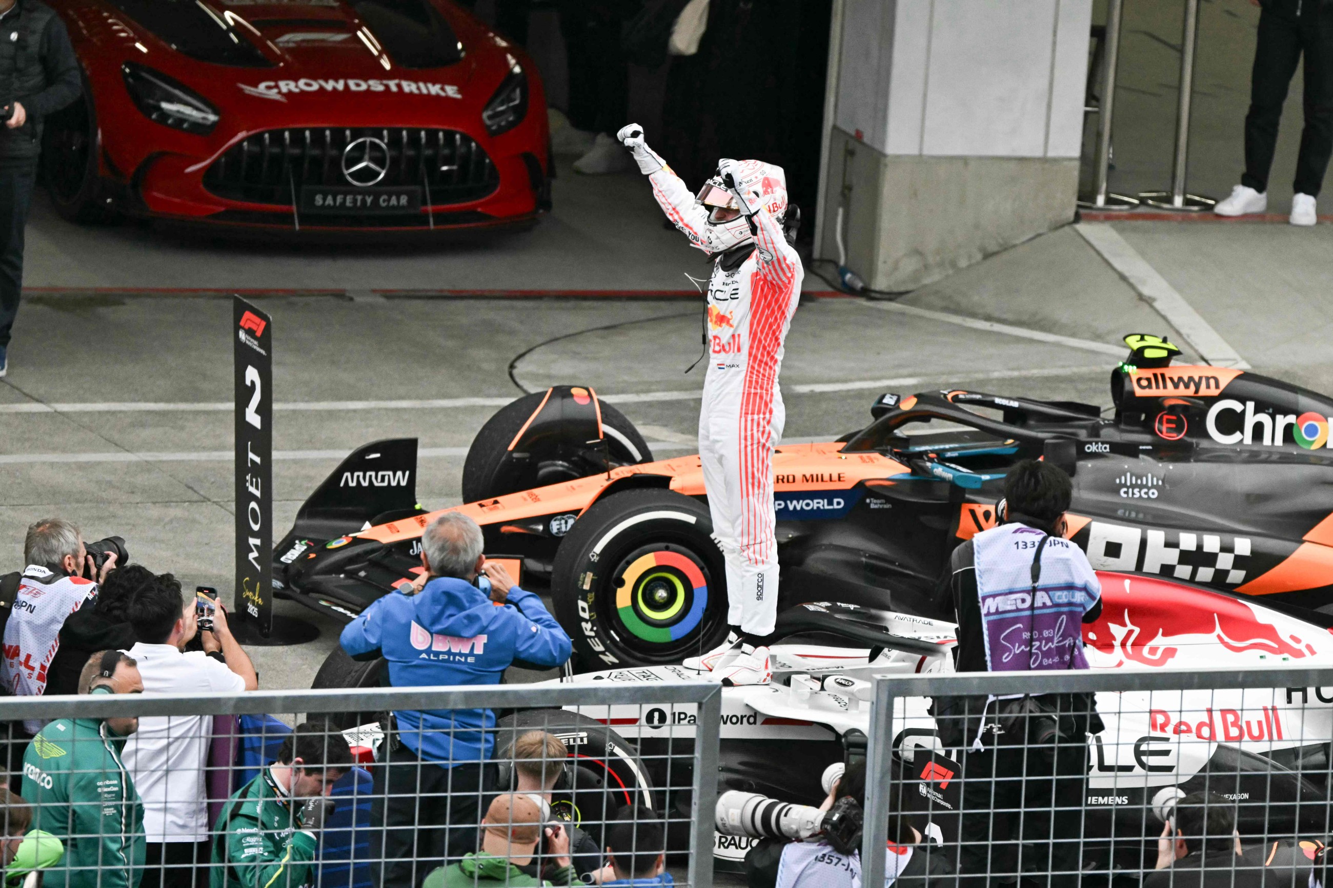Verstappen wins the Japanese Grand Prix