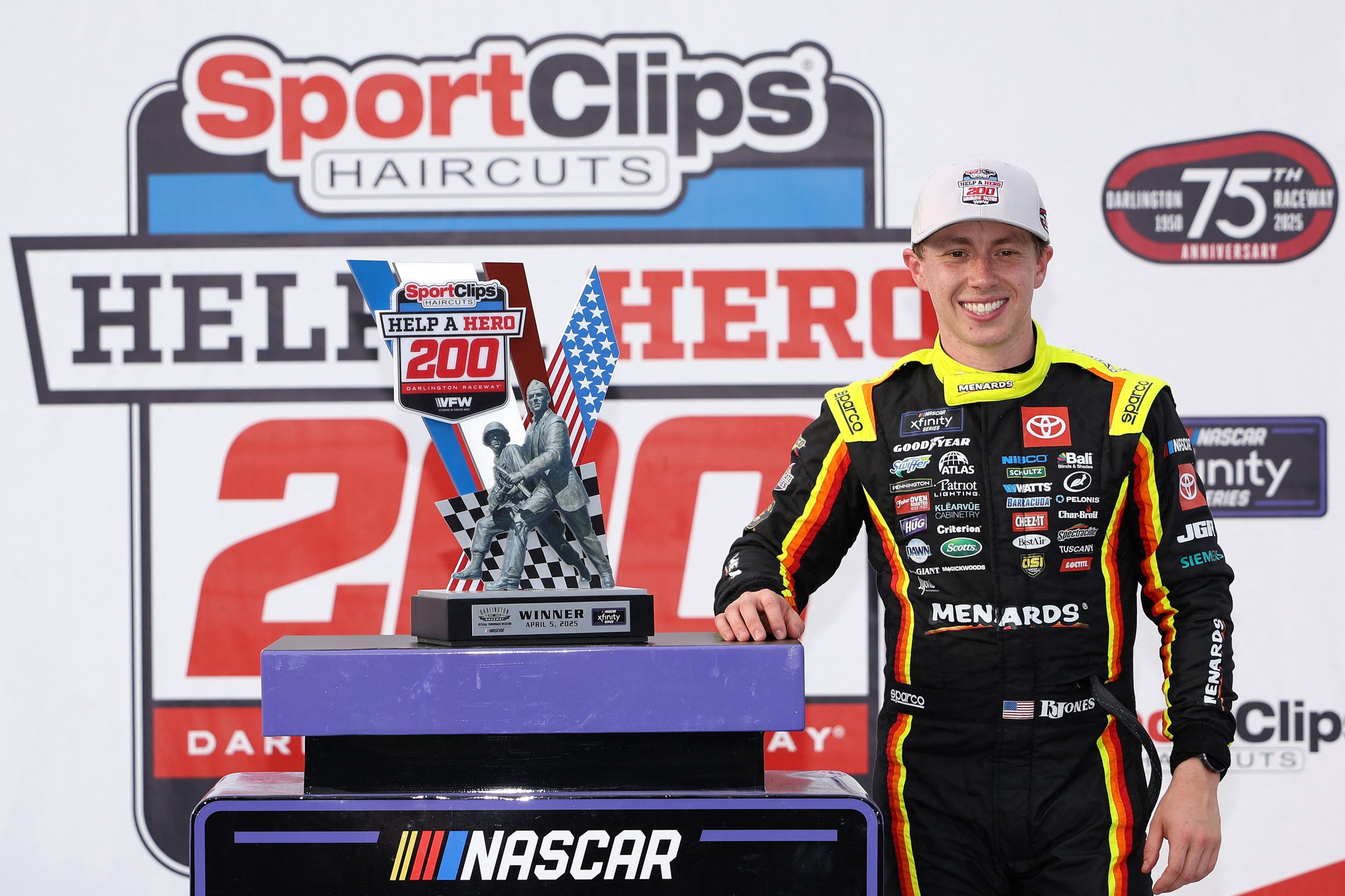 Brandon Jones ends long victory drought at Darlington
