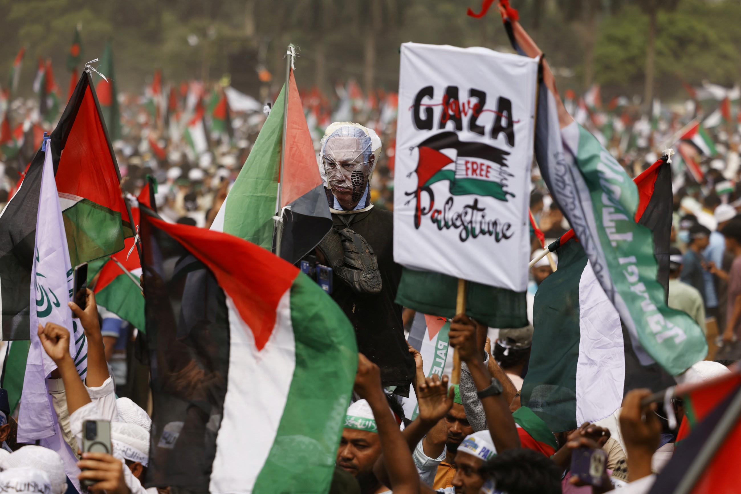 Bangladesh reintroduces 'except Israel' phrase on passports