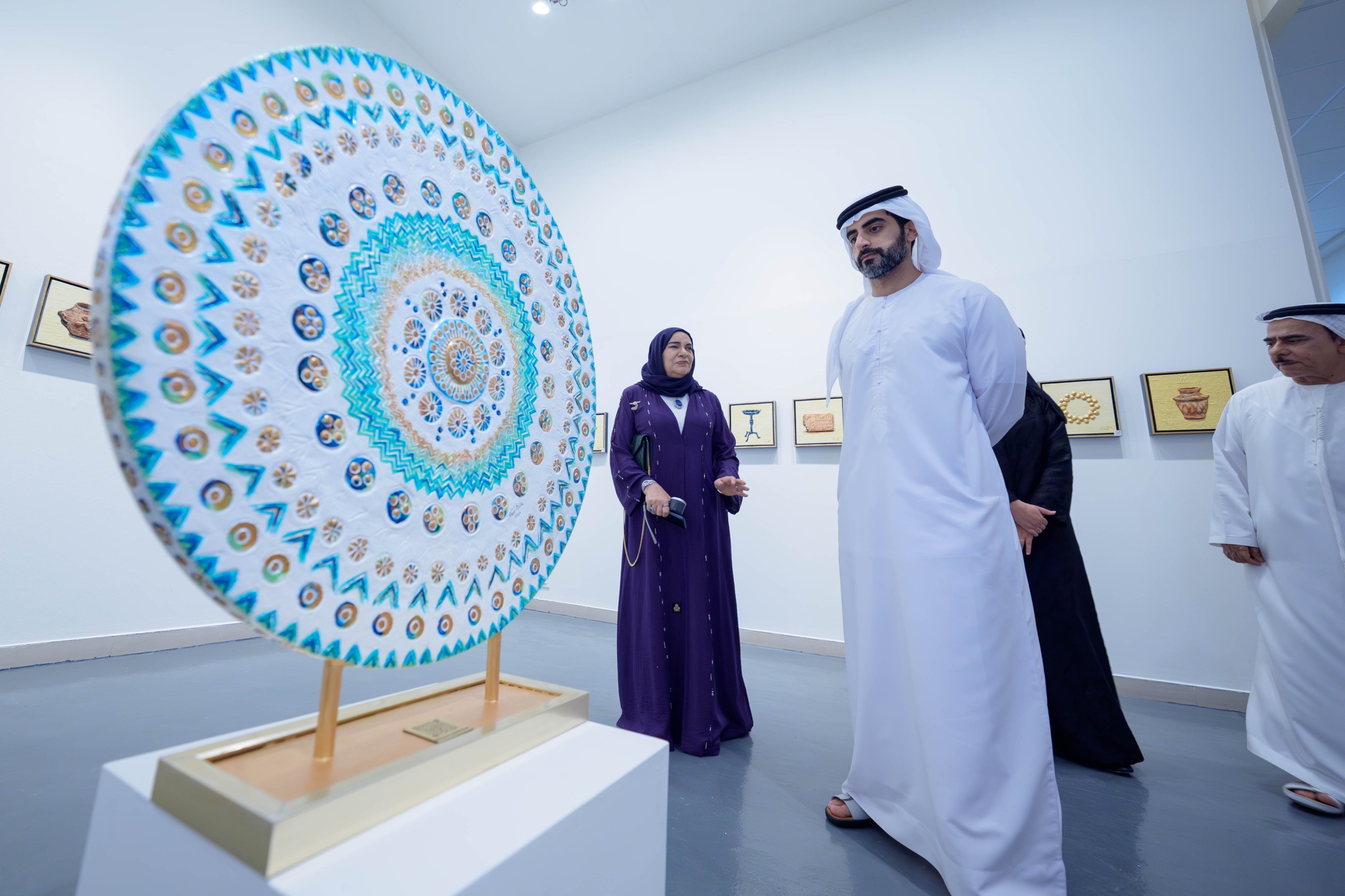 Sheikh Salem Al Qasimi opens Emirates Fine Arts Society exhibition