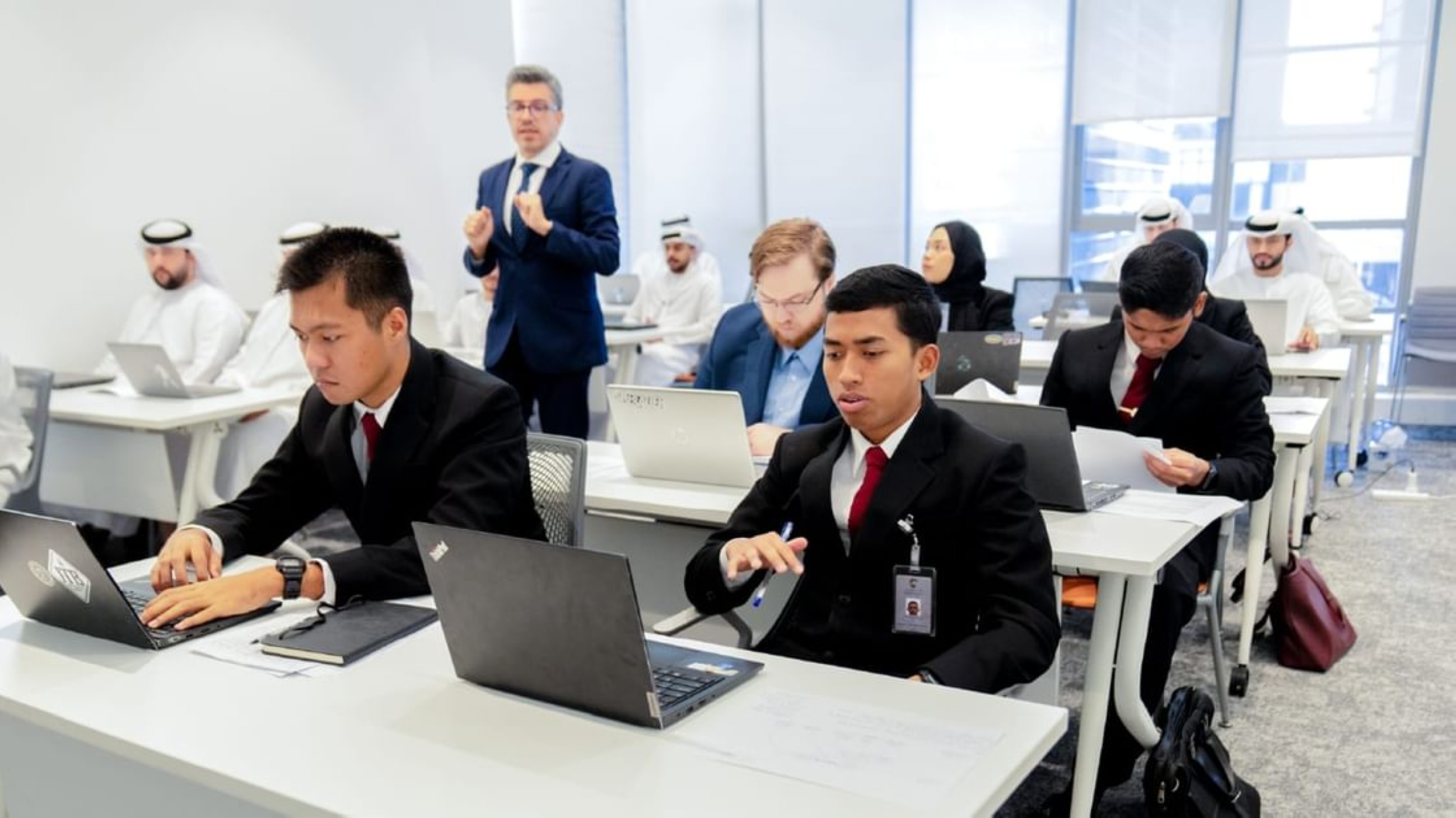 Academy hosts students from Indonesia, US