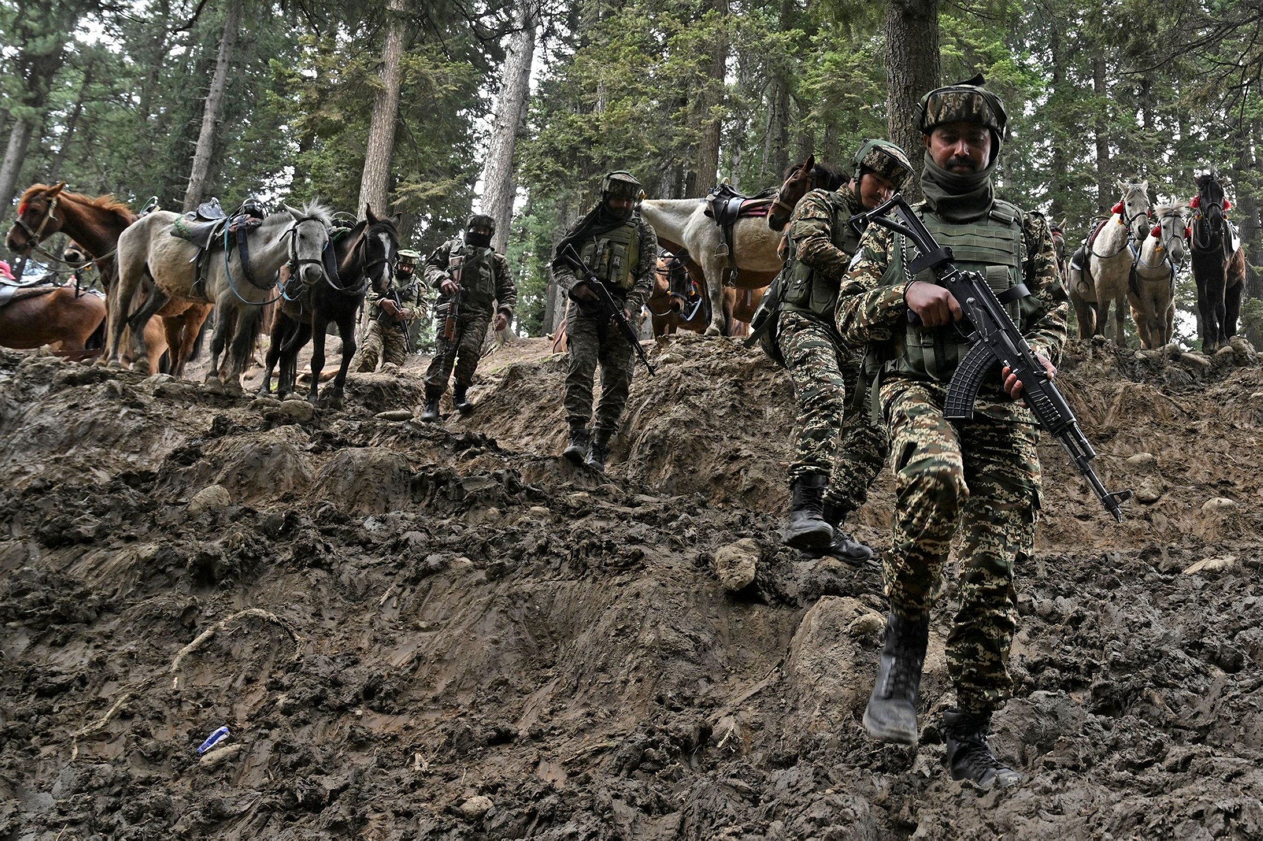 India vows 'loud and clear' response to Kashmir attack