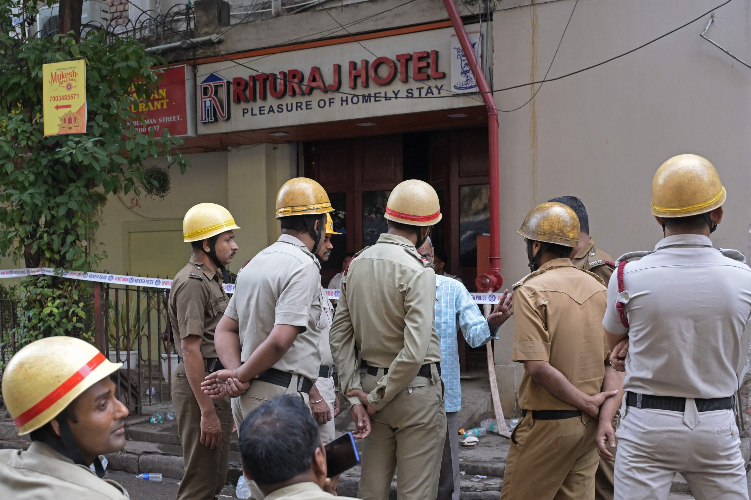 Hotel fire claims 15 lives in Indian city of Kolkata