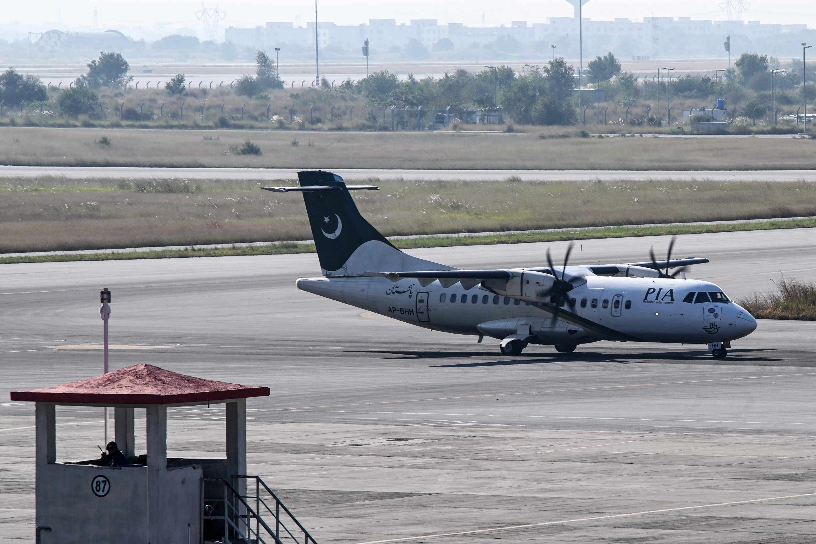 Gilgit, Skardu flights cancelled as Pakistan steps up air monitoring