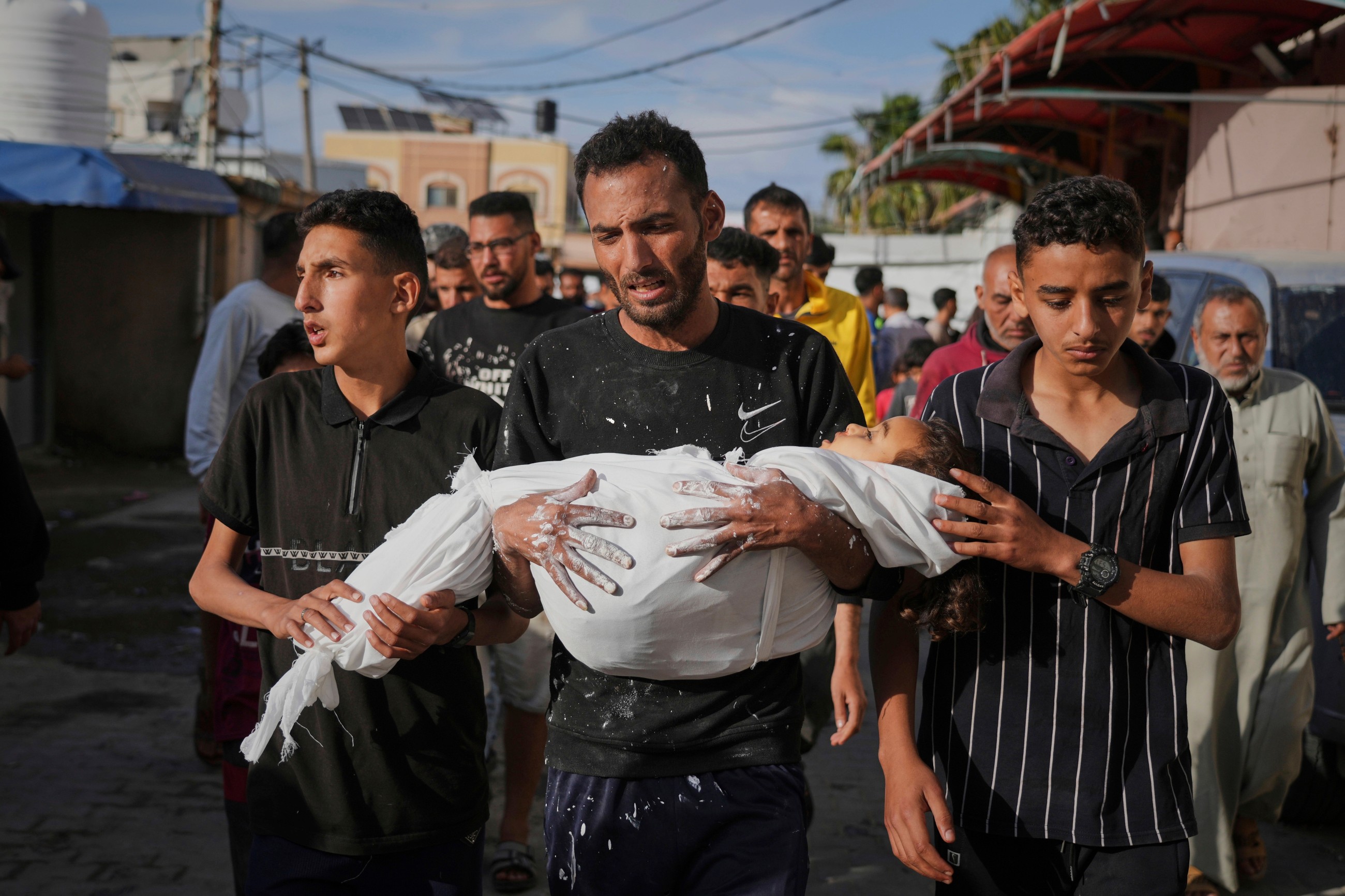 Israeli strikes kill 12 overnight in Gaza