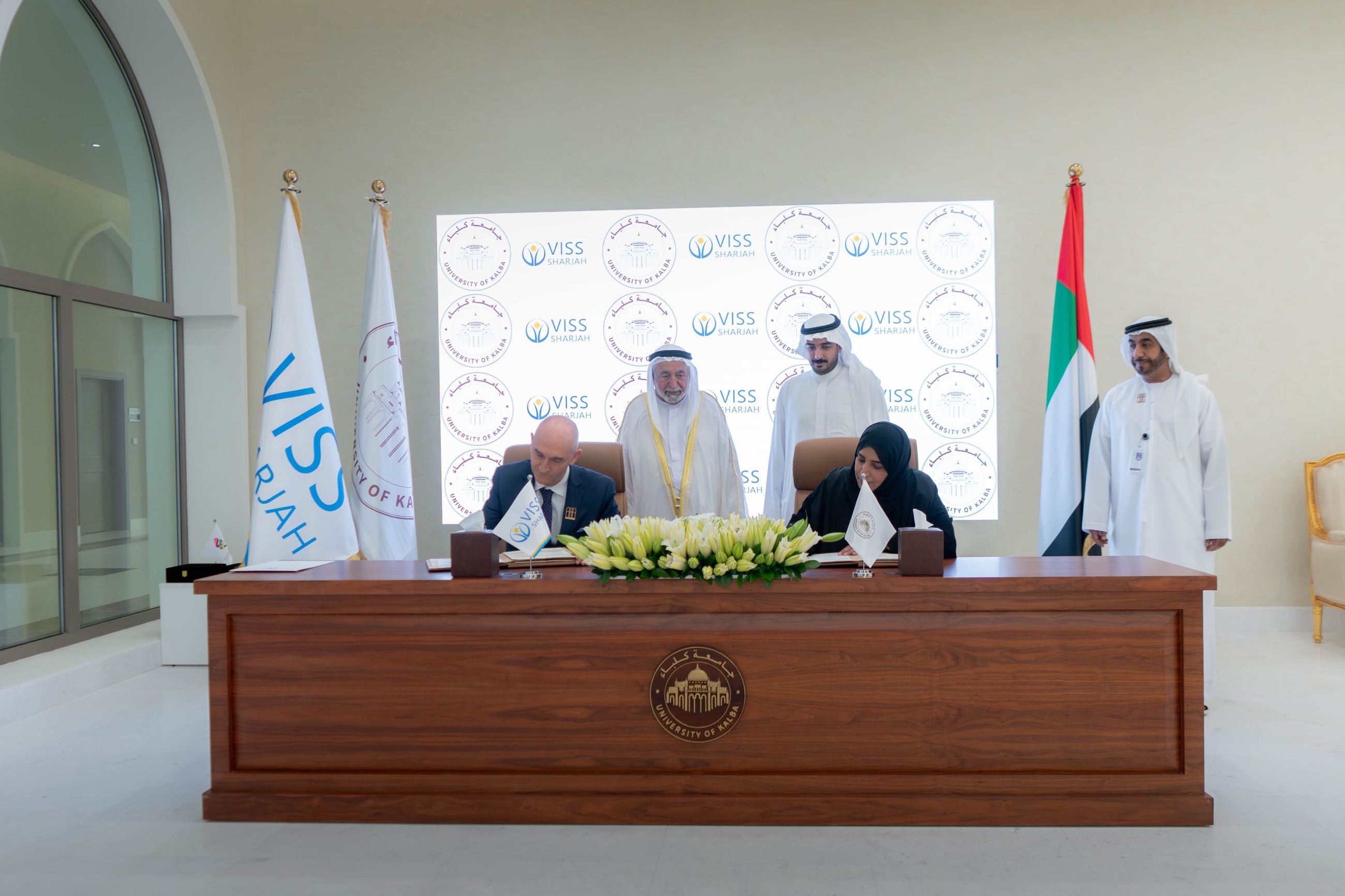 Sheikh Sultan witnesses signing of pact between Kalba University, Victoria International School of Sharjah