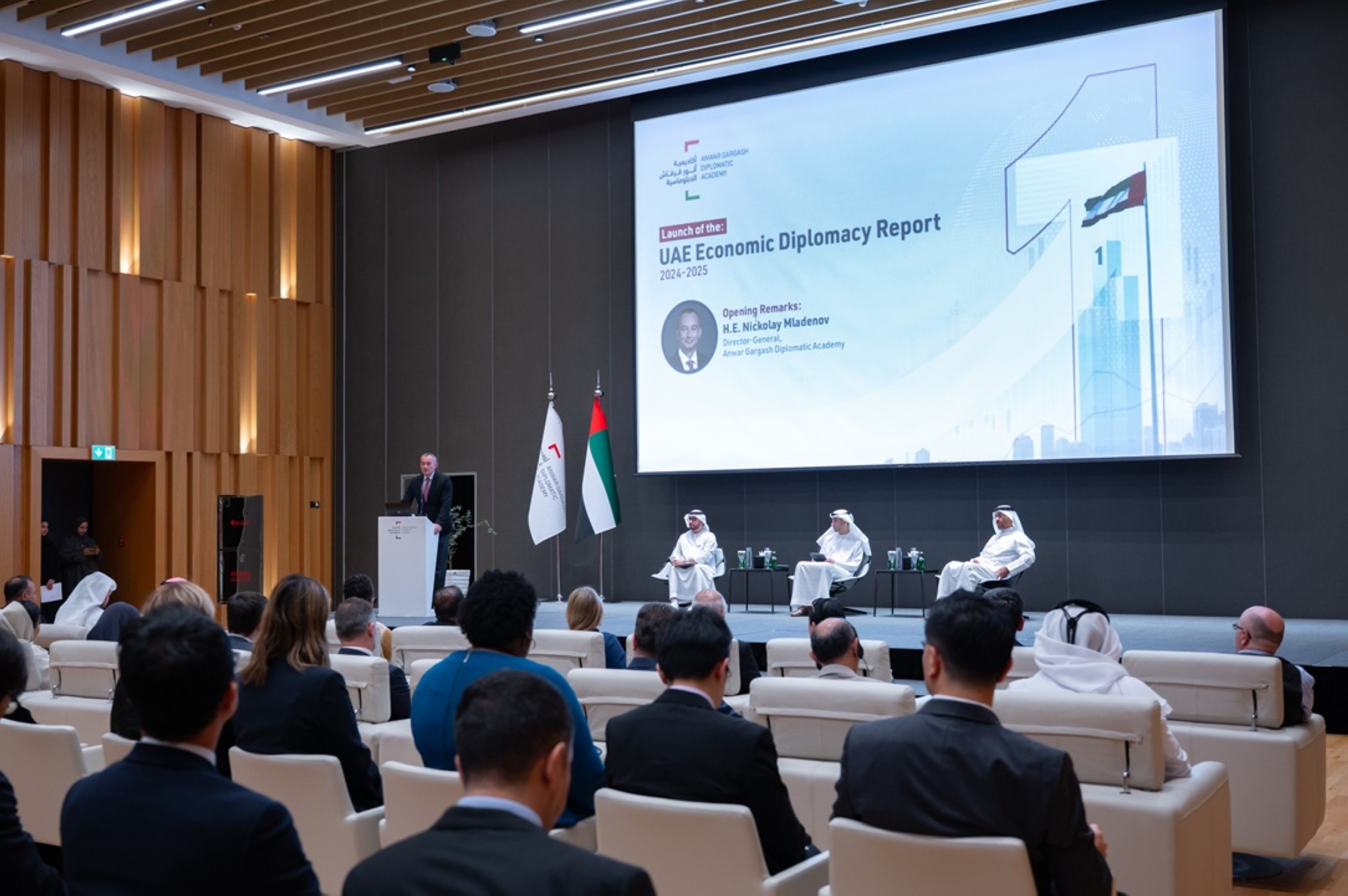Frictionless trade with leading markets underpins UAE's economic goals: Zeyoudi