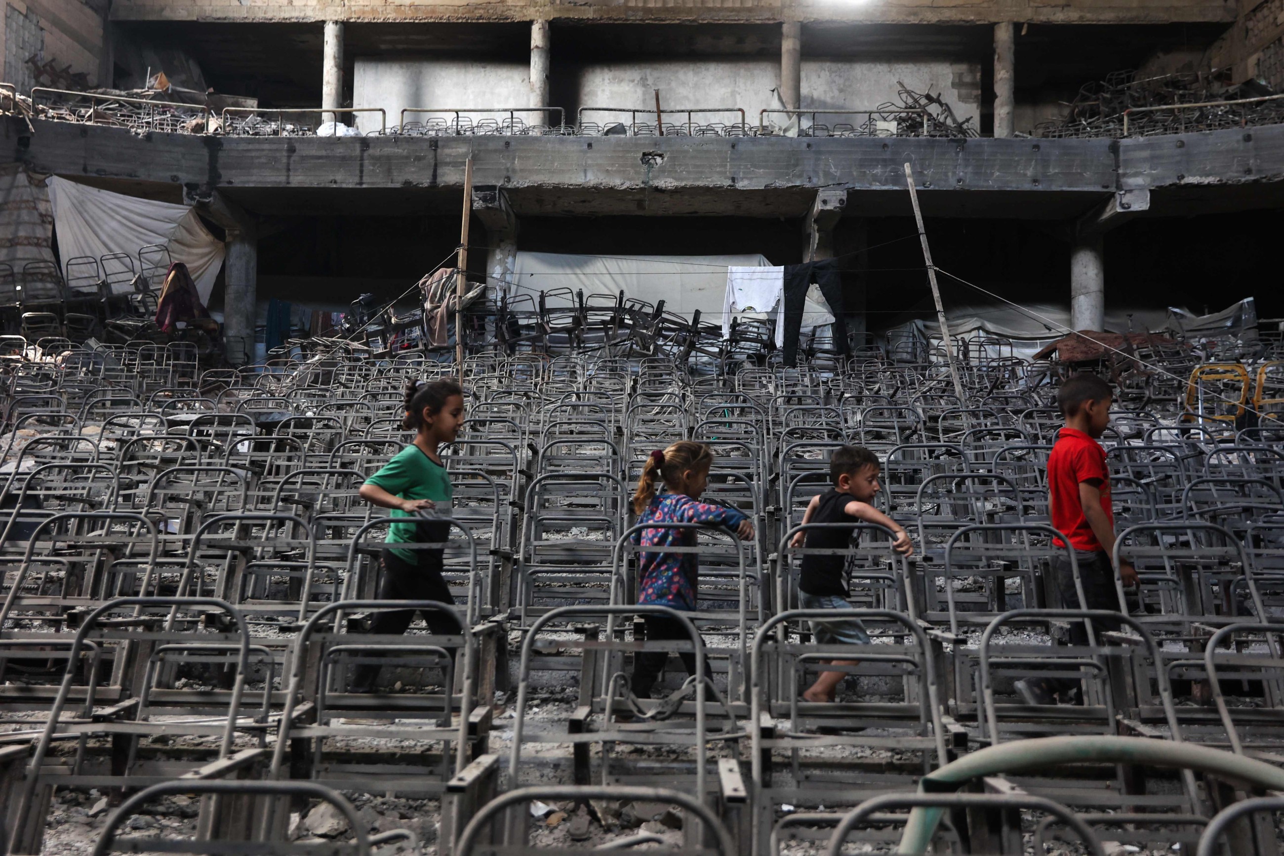 Gaza humanitarian work on 'verge of total collapse:' Red Cross