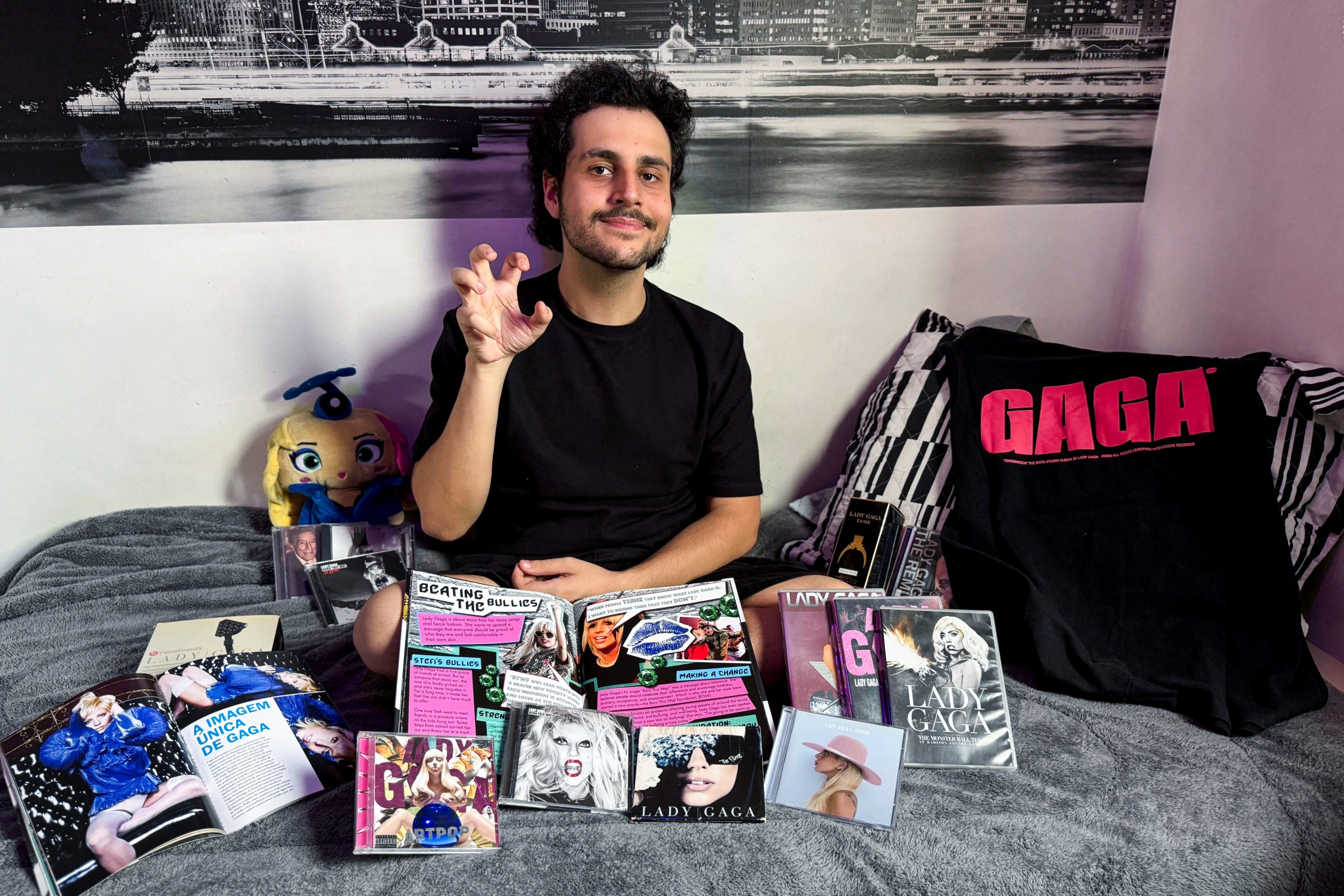 Lady Gaga-mania grips over 1 million fans amid free Rio concert
