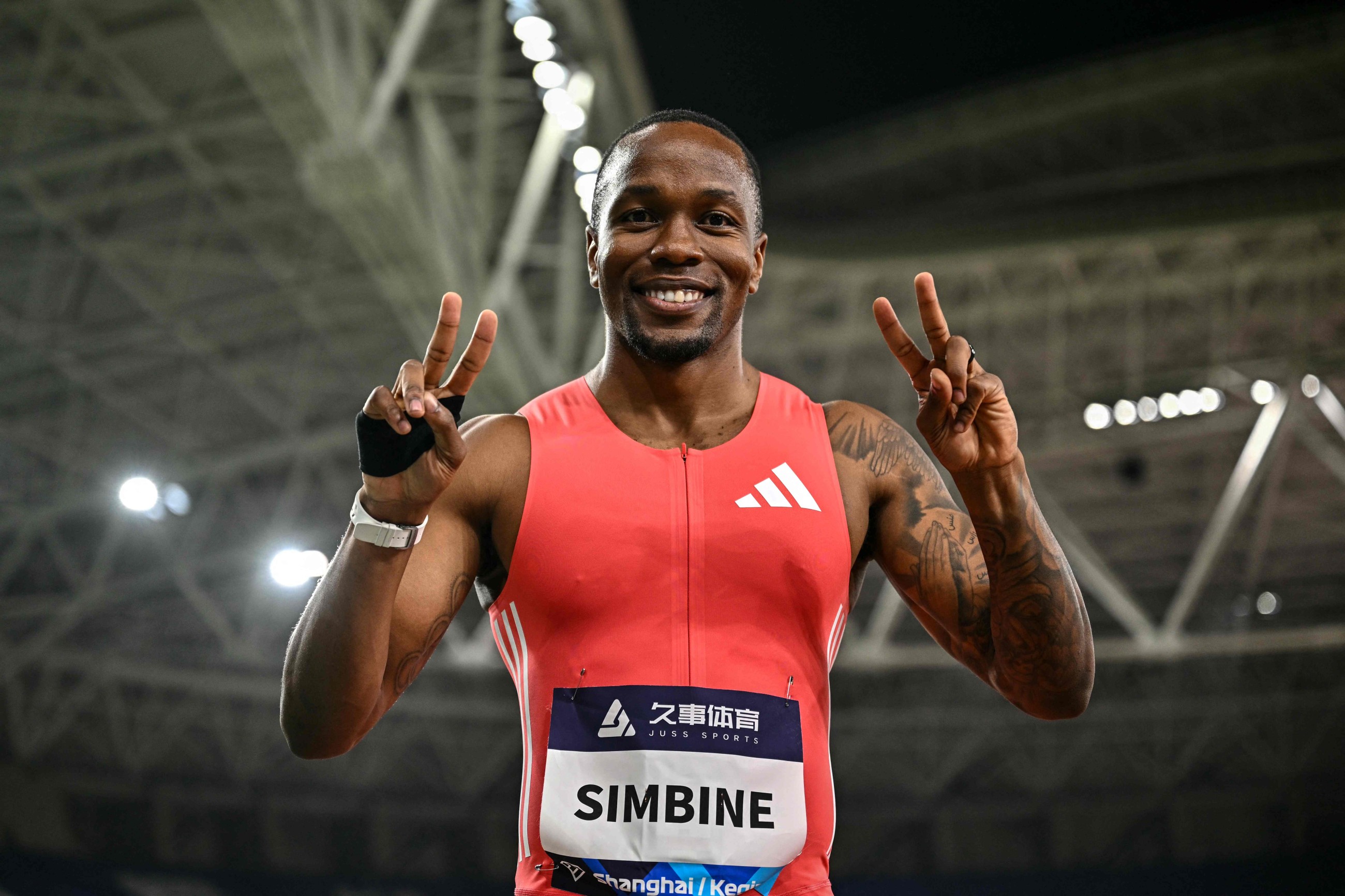Simbine wins 100m in photo finish thriller as Duplantis dominates