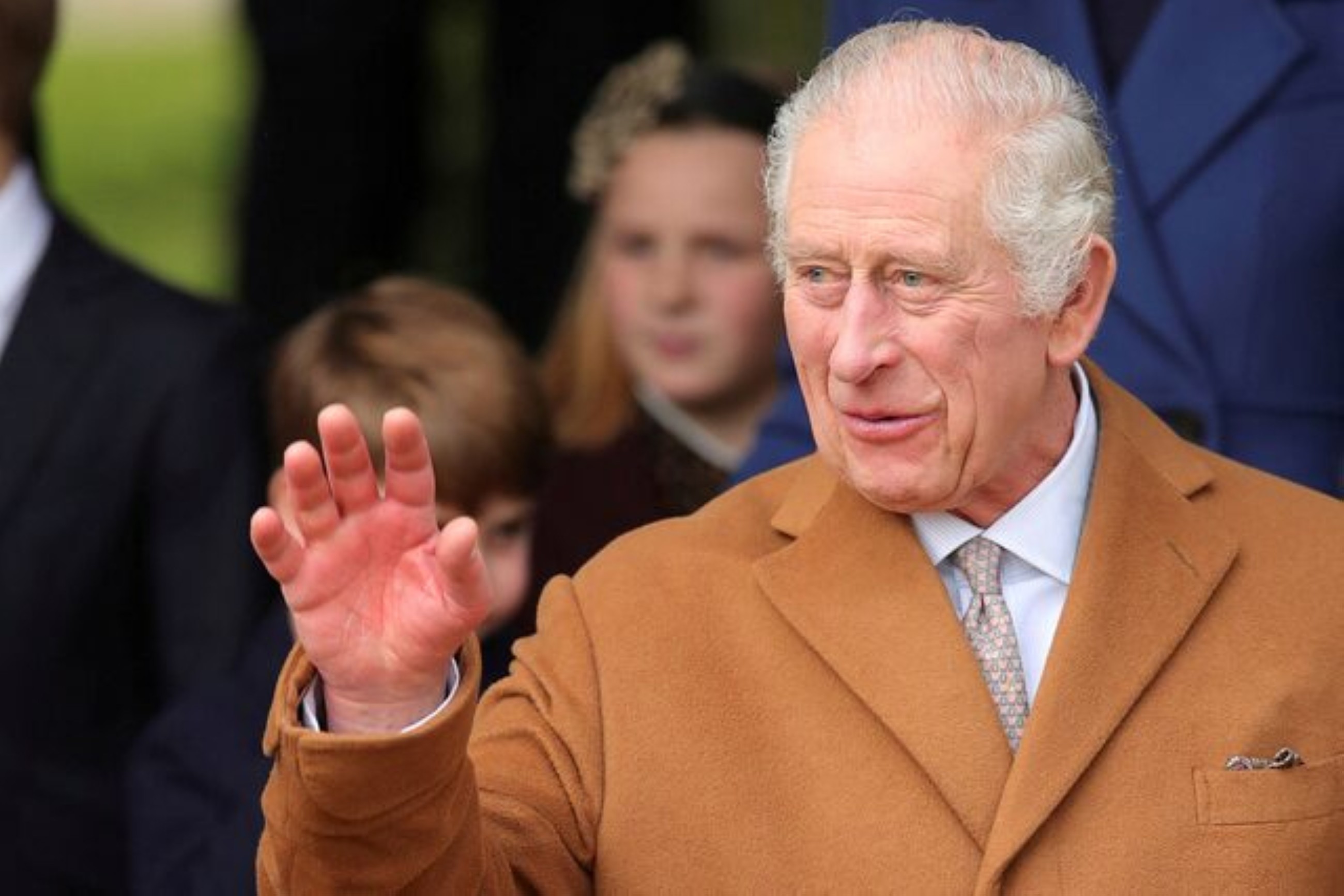 Harry reveals he would love to reconcile with royal family