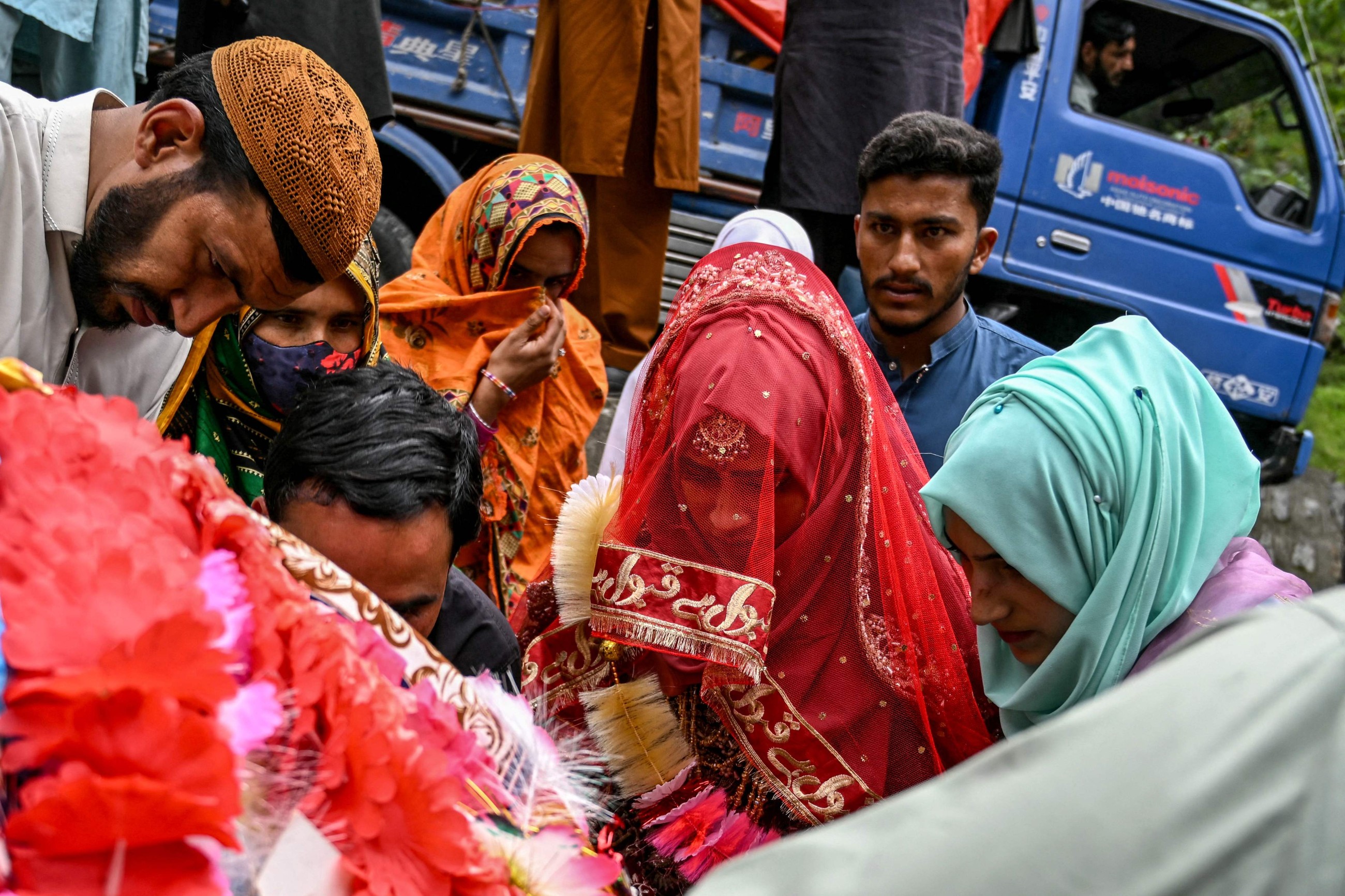 'We don't care:' Weddings go on in Neelum Valley near LoC