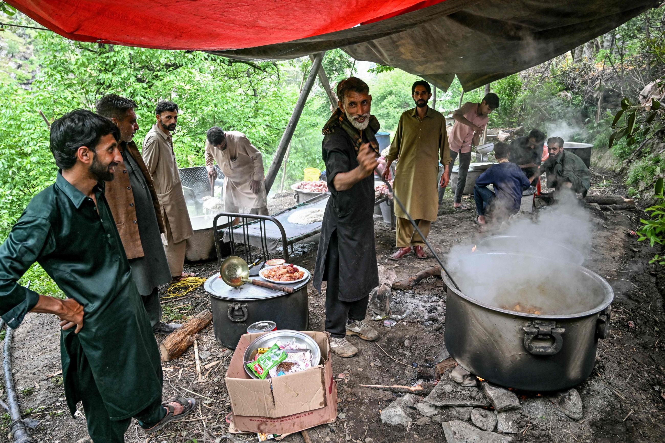 'We don't care:' Weddings go on in Neelum Valley near LoC