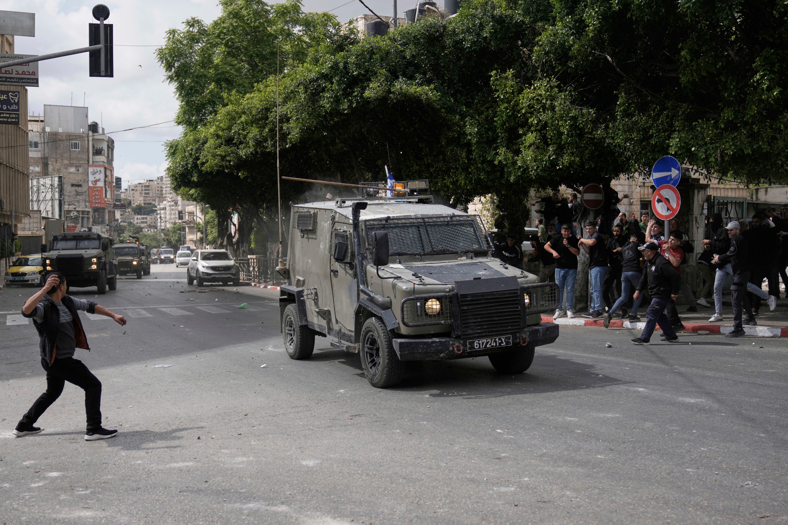 Israel approves plans to intensify Gaza operations, official says