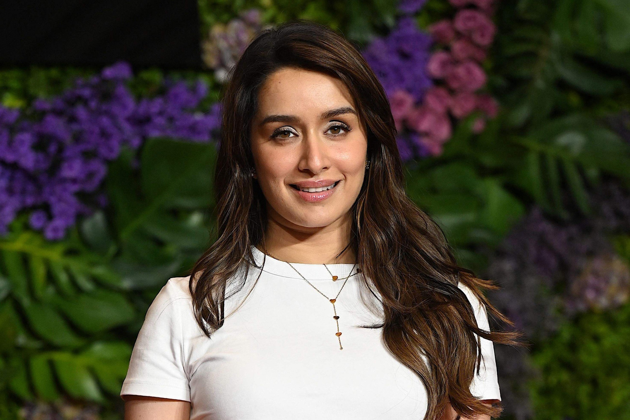 Shraddha Kapoor is all smiles as she savours some yummy ‘theple’