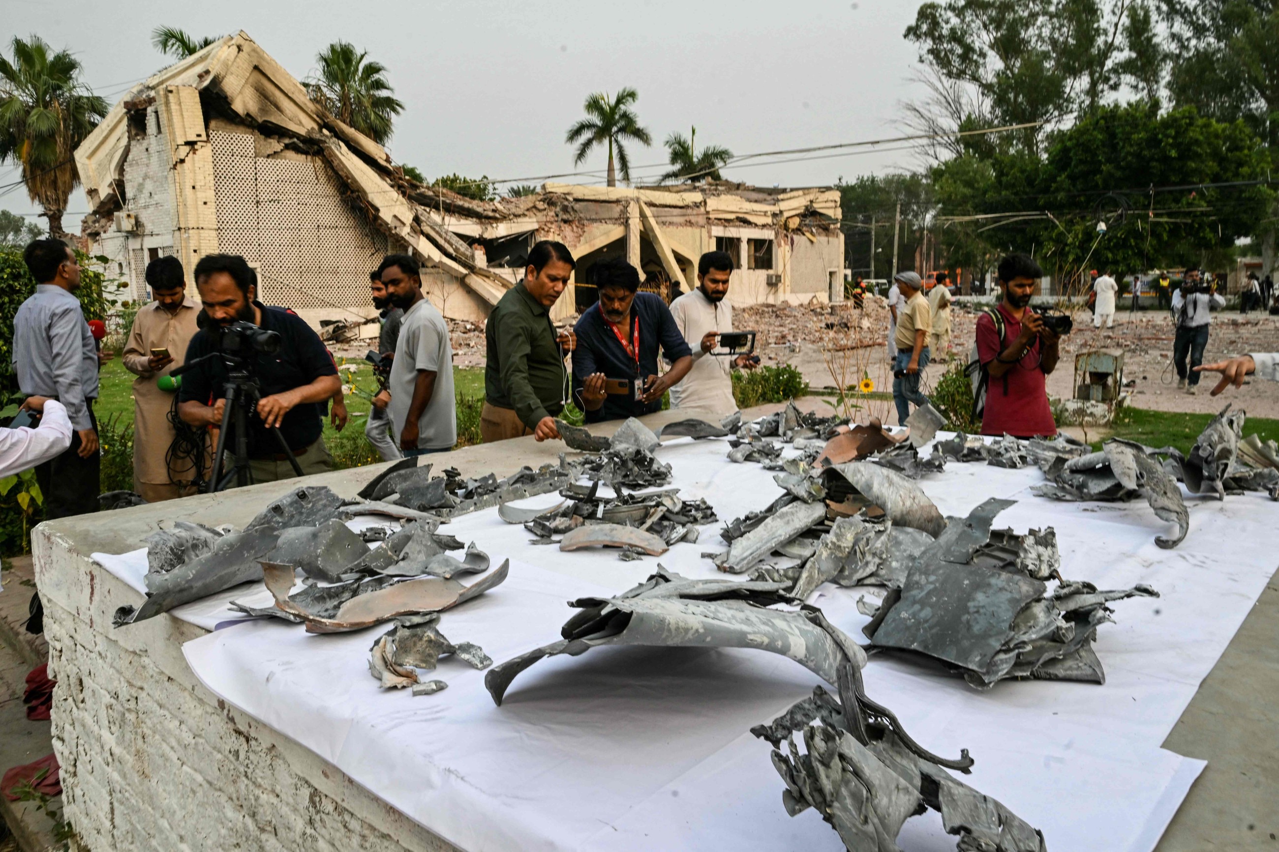 Pakistan says shot down 5 Indian jets; Delhi dismisses claim