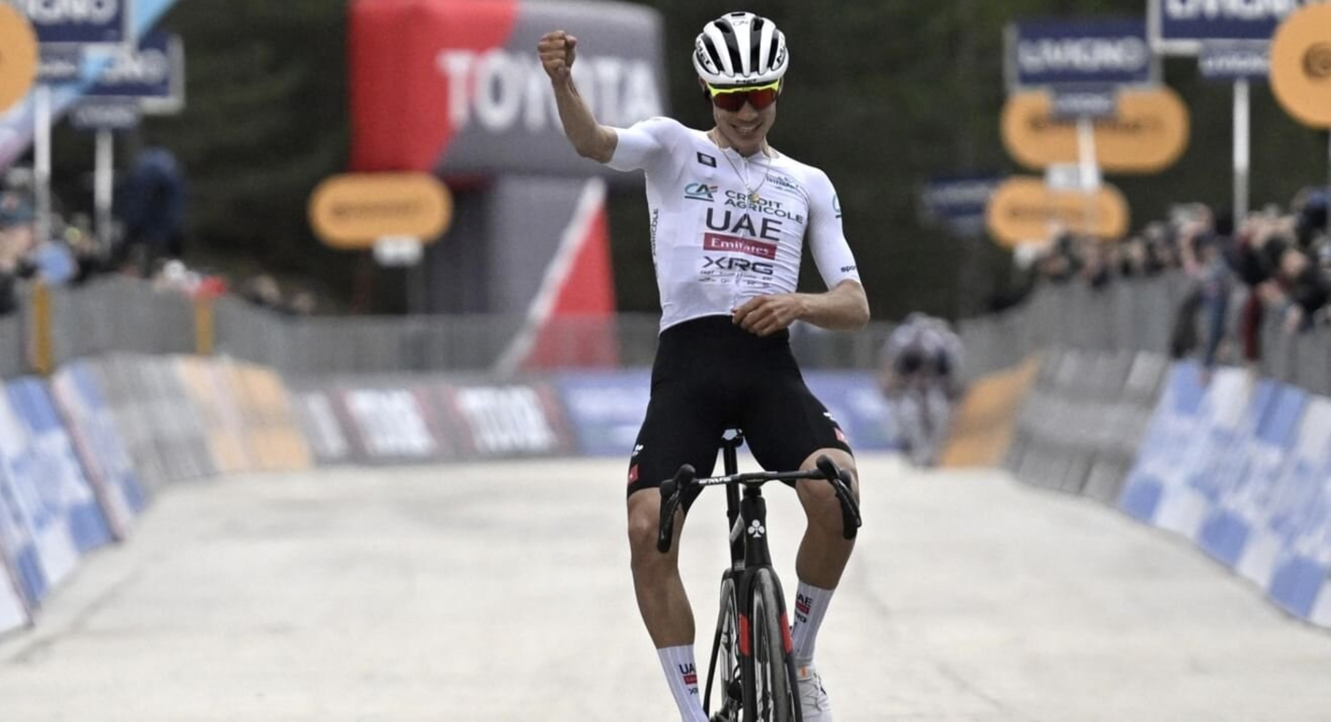 Roglic gunning for Giro d’Italia title as Pogacar’s absence leaves door open