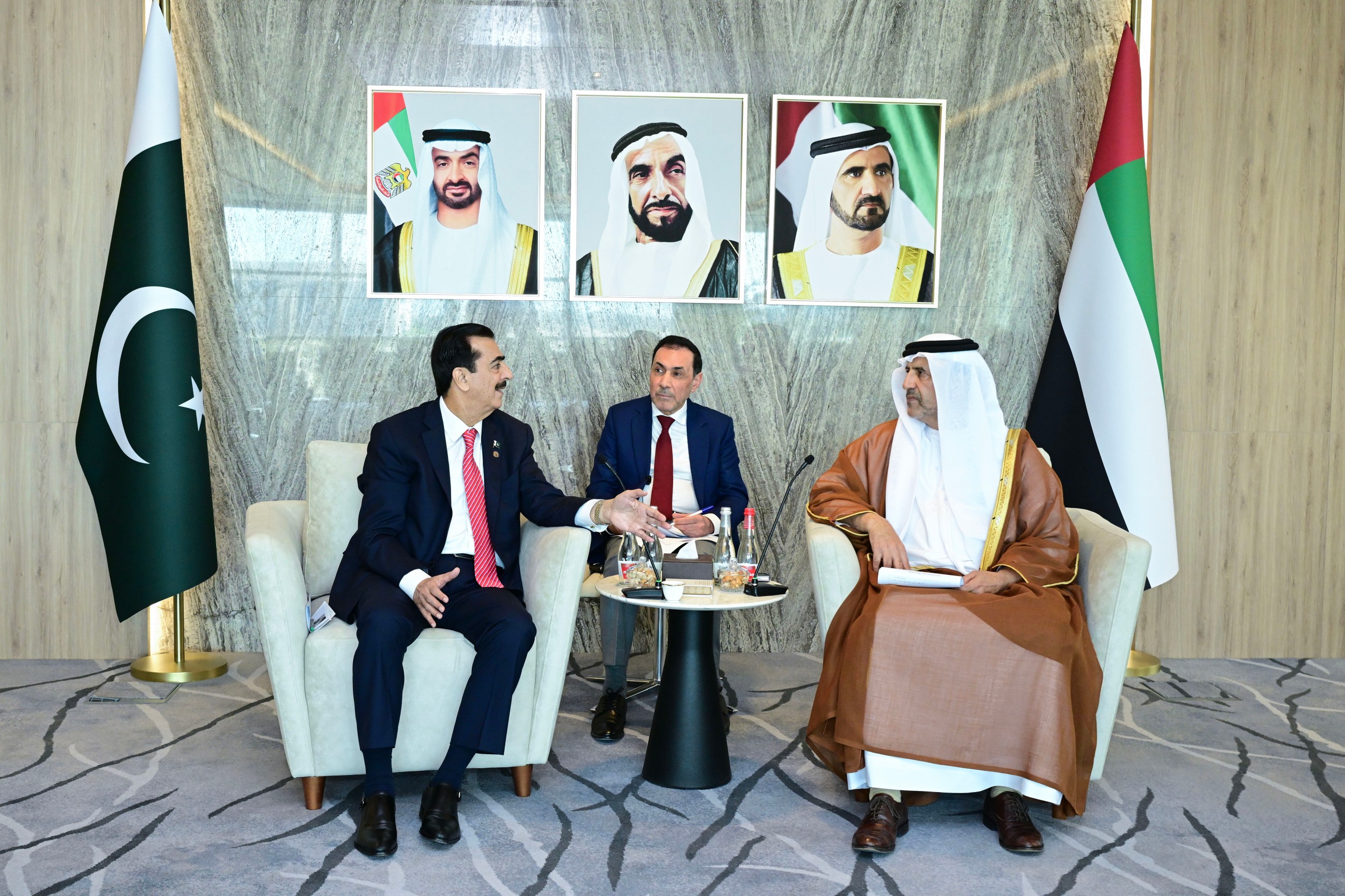 FNC Deputy Speaker, Pakistan's Senate chairman discuss parliamentary cooperation