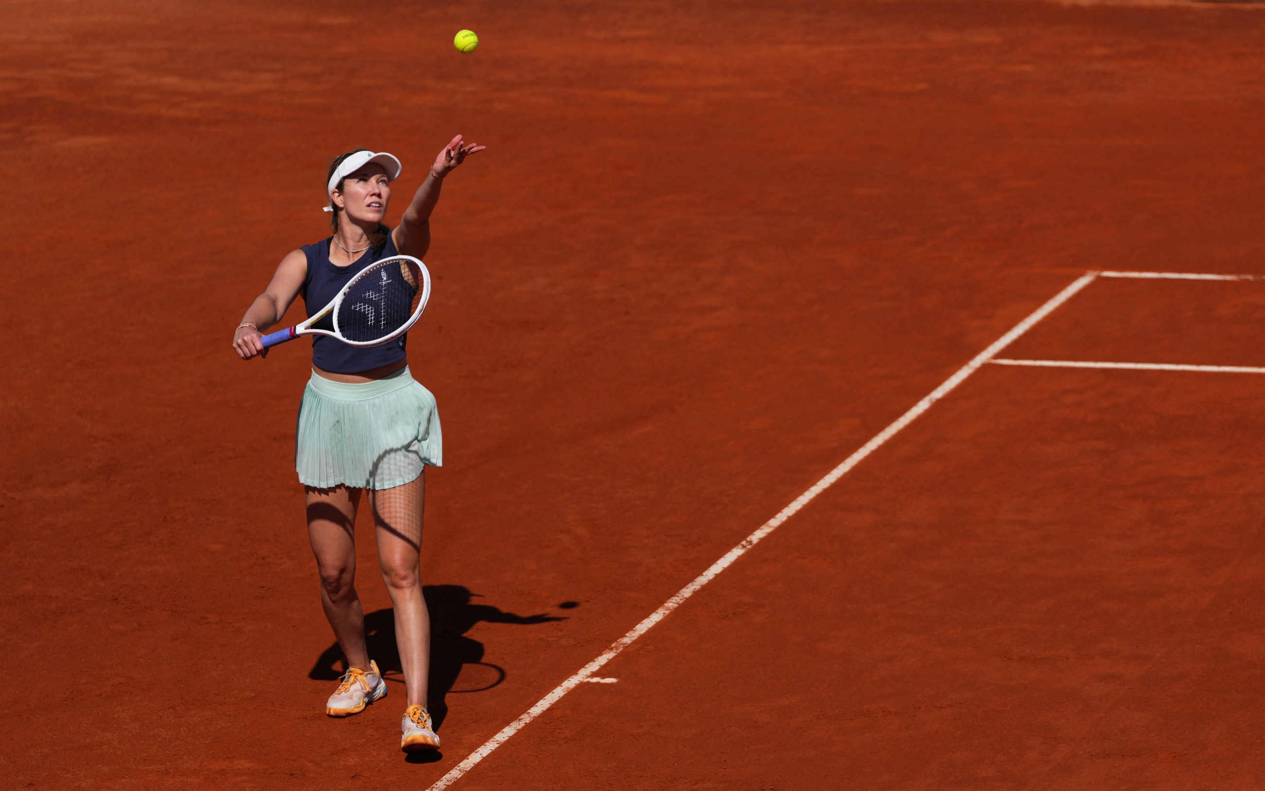 Swiatek’s Rome title defence ends early, Berrettini and Giron advance