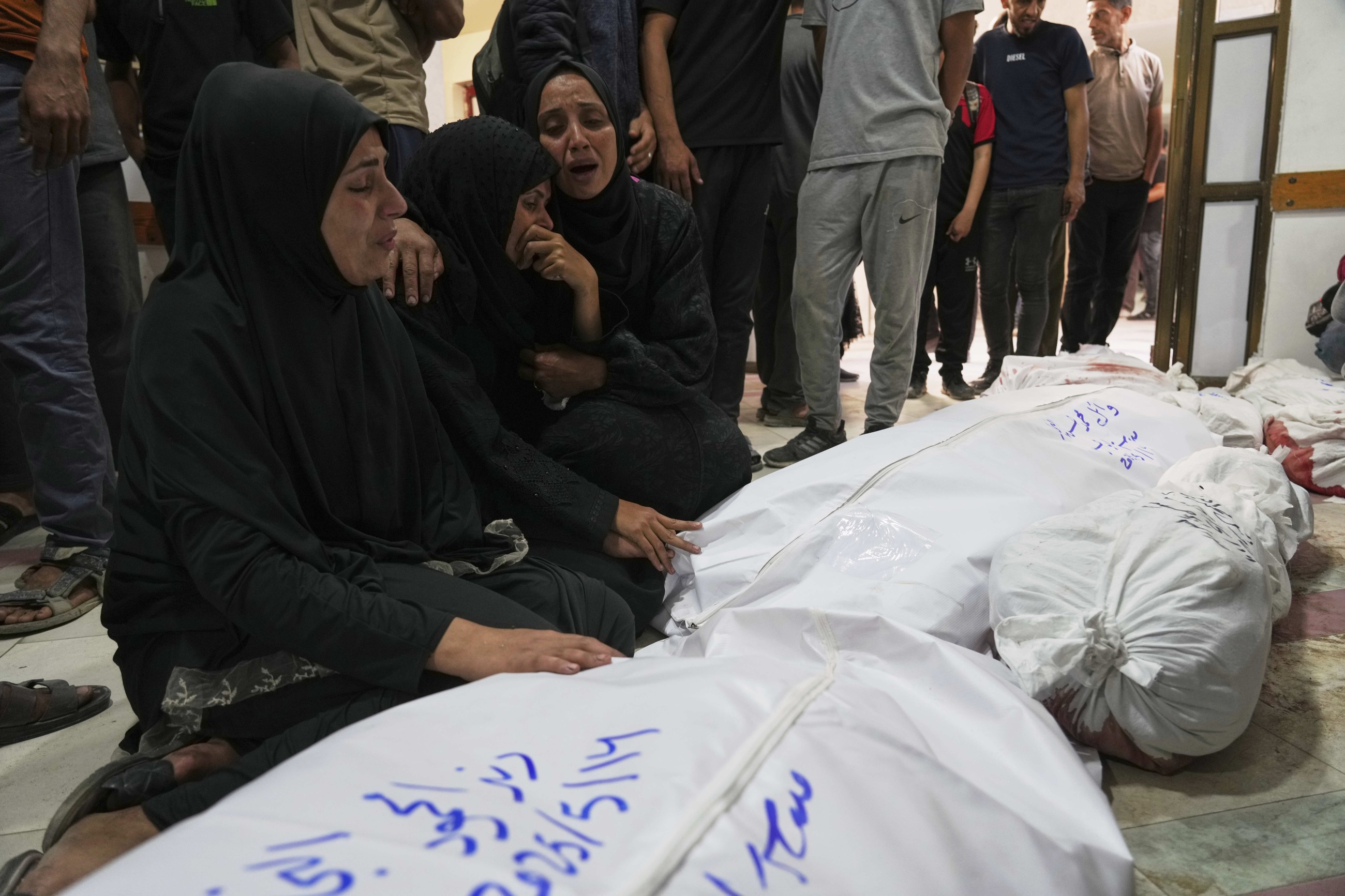 Israeli airstrikes in Gaza kill 80 people, including 22 children