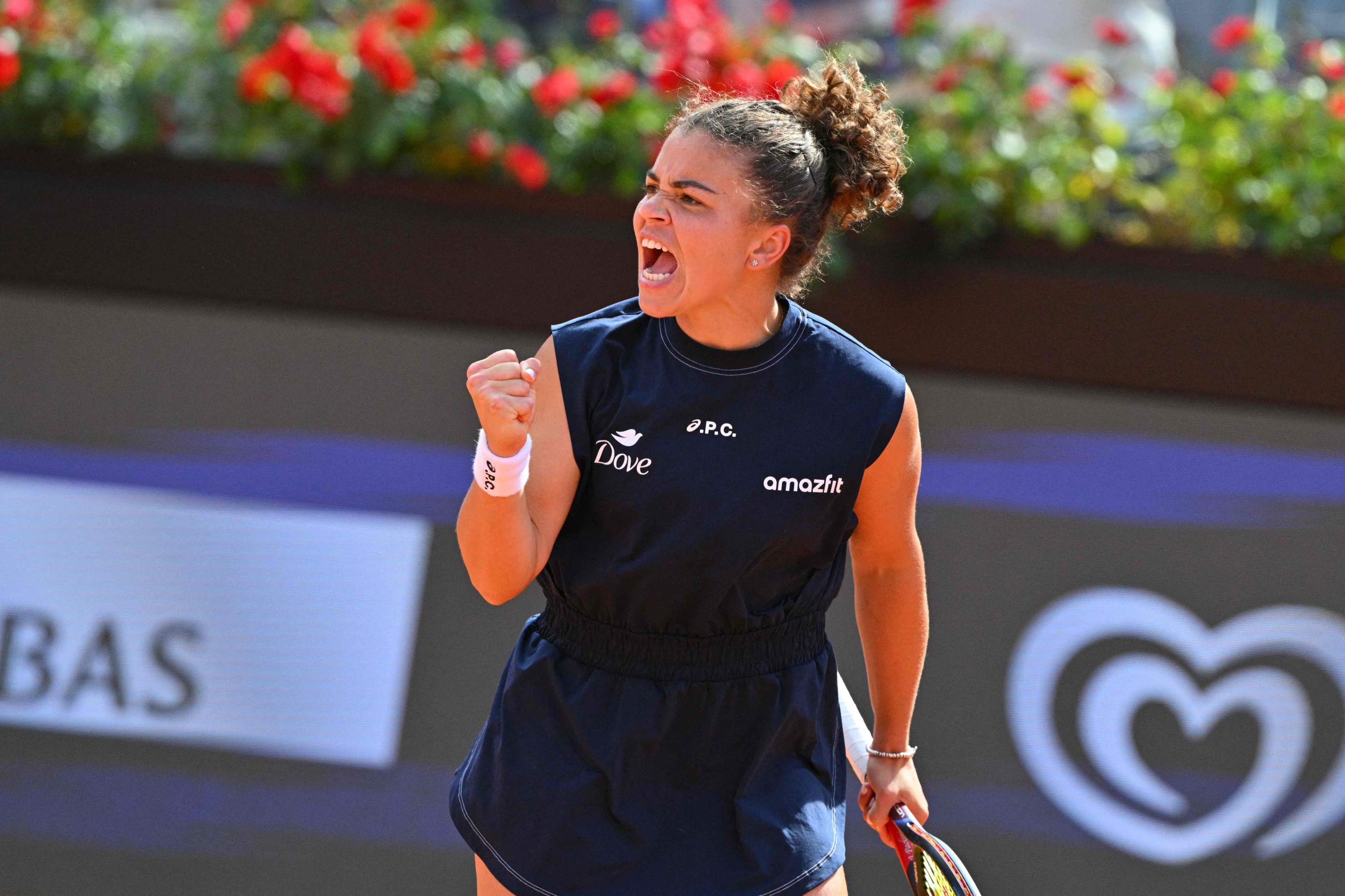 Paolini delights home crowd by reaching ‘dream’ Italian Open title showdown, Paul advances