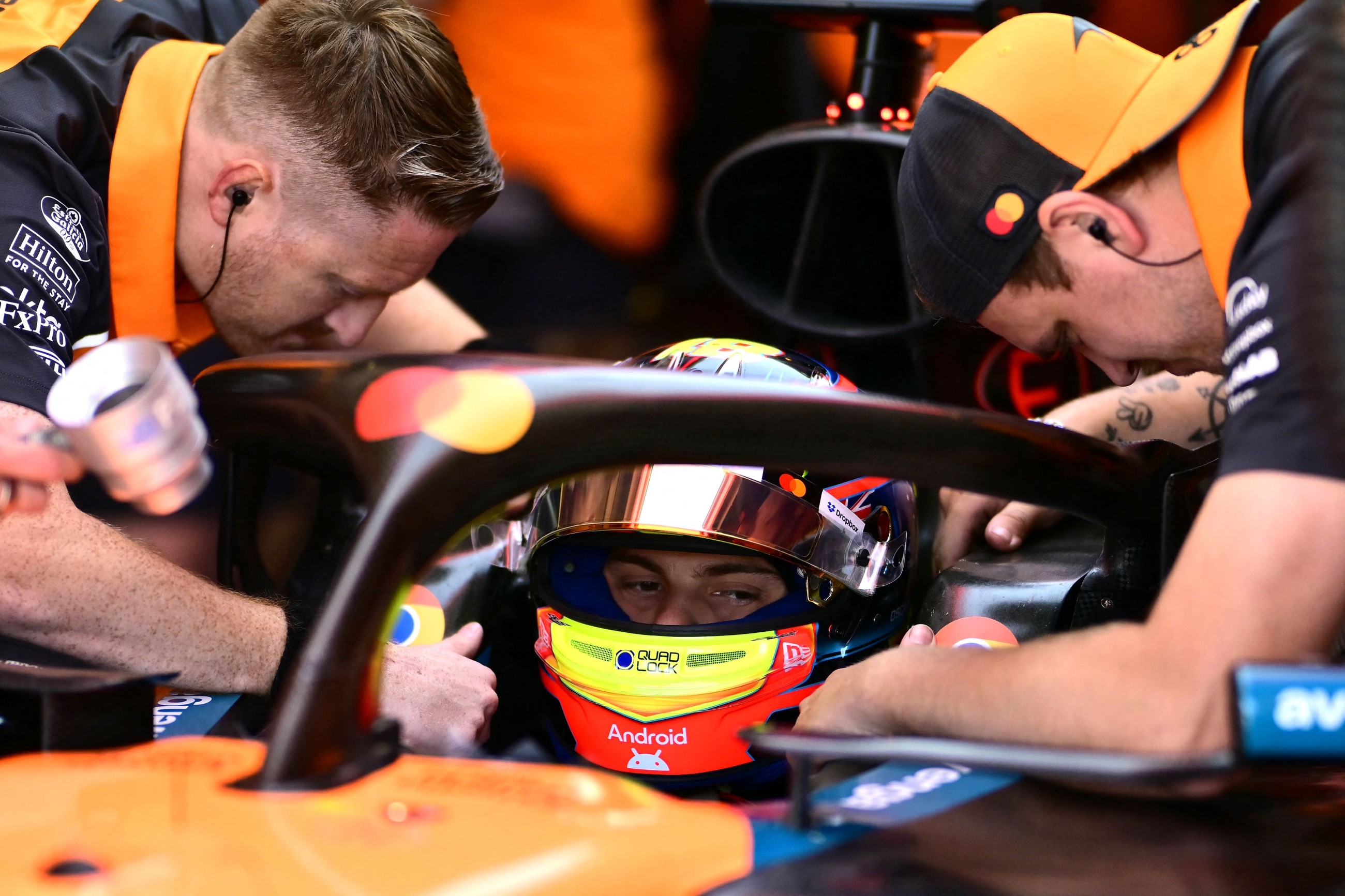 Piastri edges Norris to set pace at Imola practice