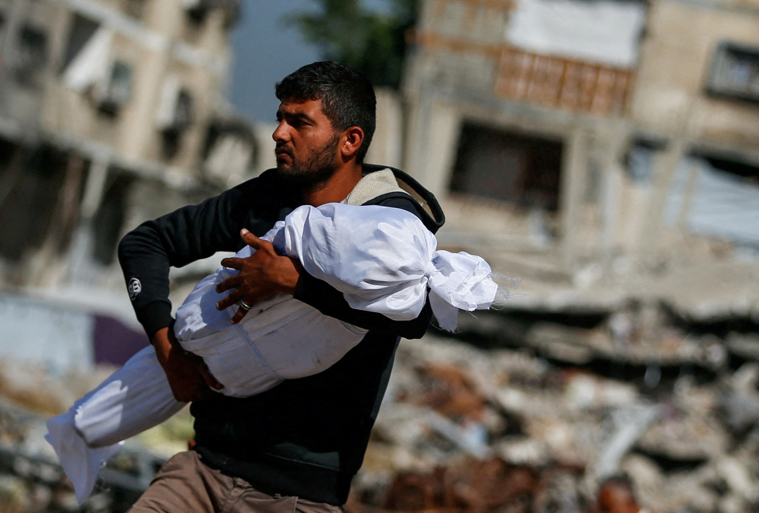 10 more Palestinians killed as Israel announces new operation