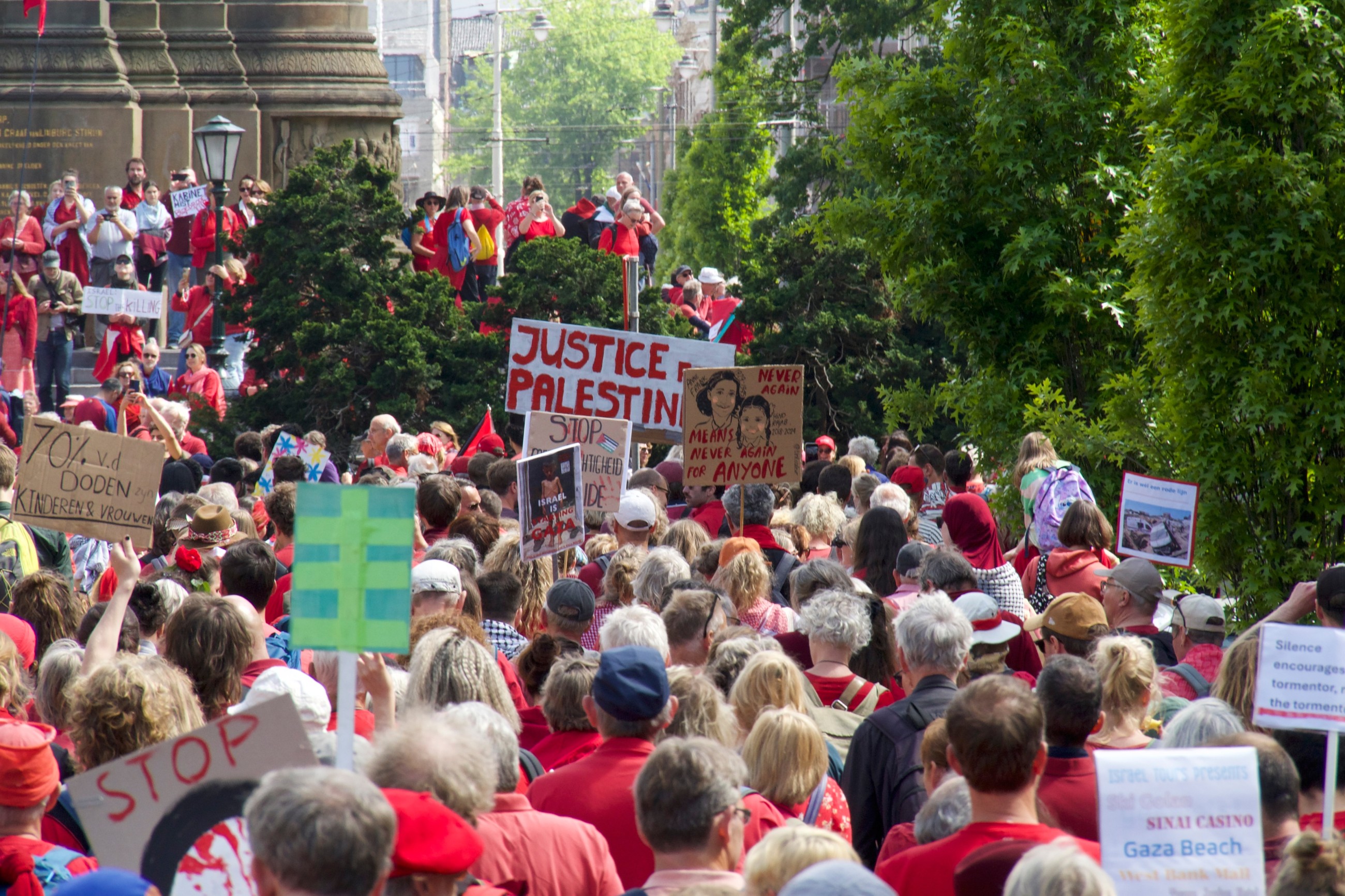 Huge crowd piles pressure on Dutch government to seek an end to Israel's campaign in Gaza